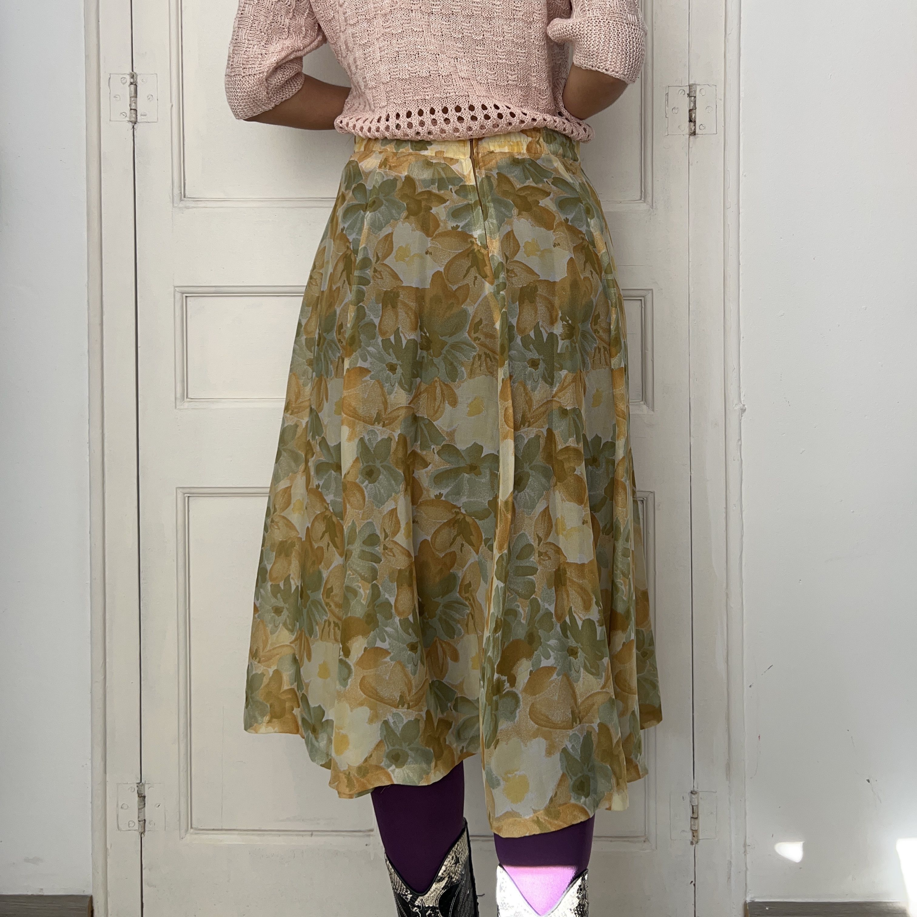 Vintage Vintage 90s Floral Midi Skirt Size 30" / US 8 / IT 44 - 2 Thumbnail