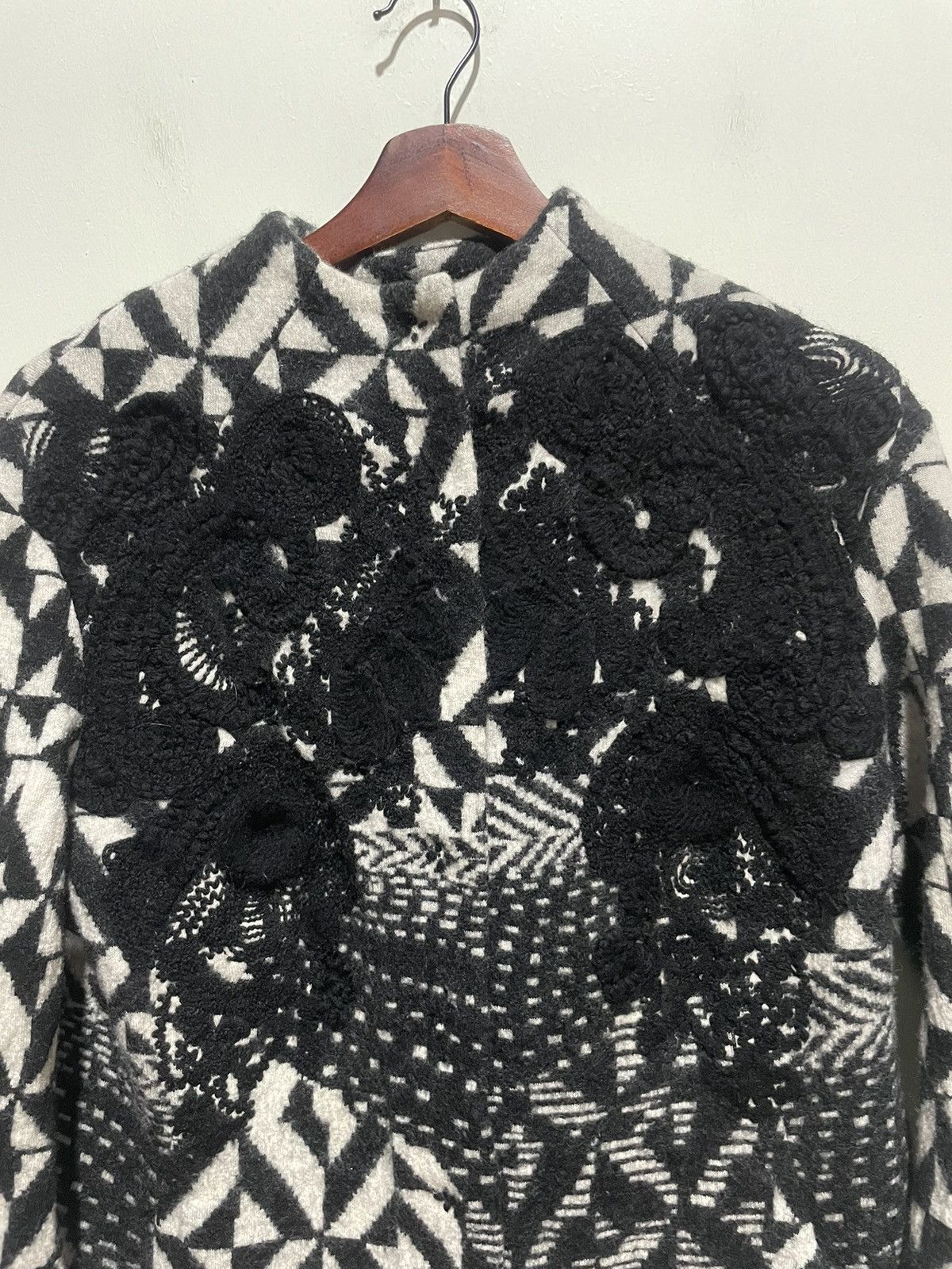 Christian Lacroix Christian Lacroix jacquard knit coat Size ONE SIZE - 4 Thumbnail