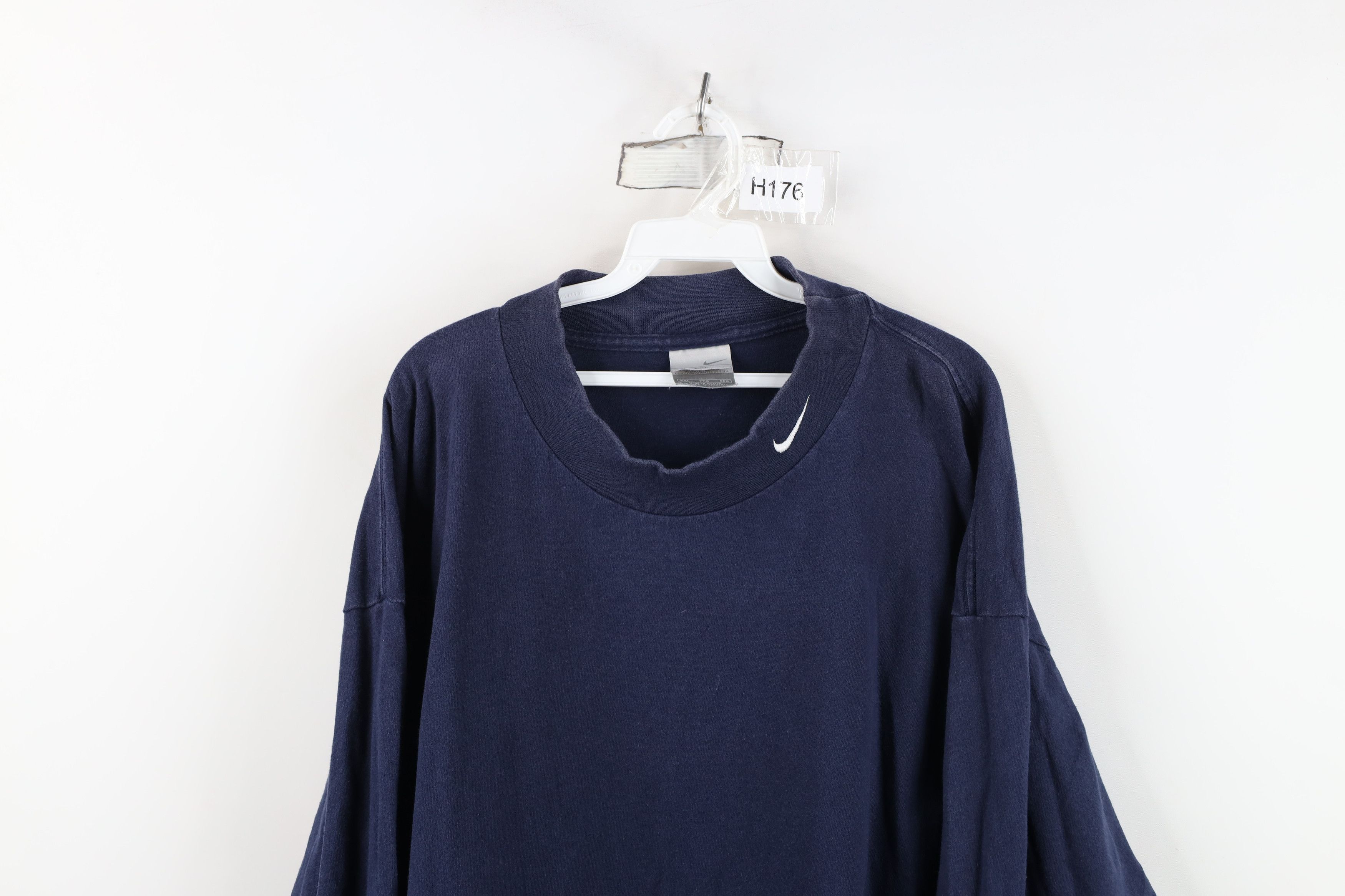 Nike Vintage Nike Scott Mini Swoosh Heavyweight Mock Neck T-Shirt Size US XXL / EU 58 / 5 - 2 Thumbnail
