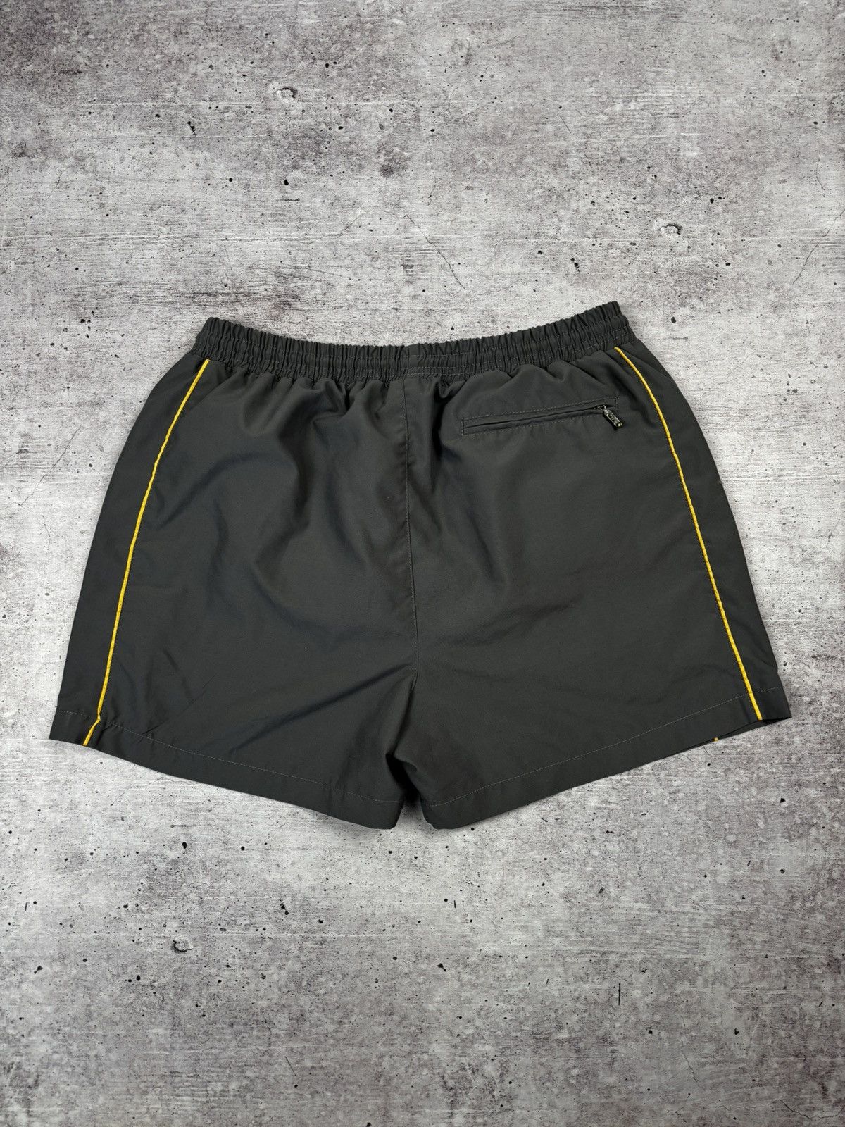 Nike × Vintage Nike vintage shorts size XL Size US 36 / EU 52 - 5 Thumbnail