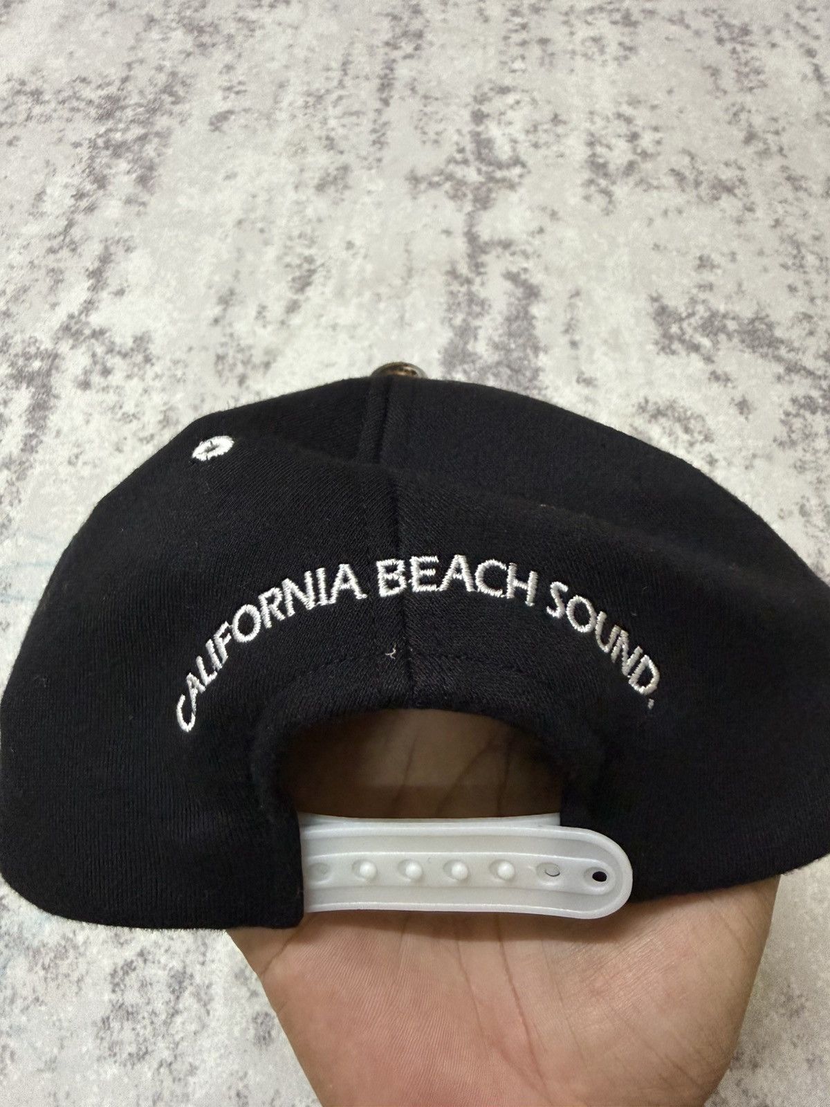 Japanese Brand BIG WILL WAVE SURF RIDE CALIFORNIA BEACH SOUND SNAPBACK CAP Size ONE SIZE - 7 Thumbnail