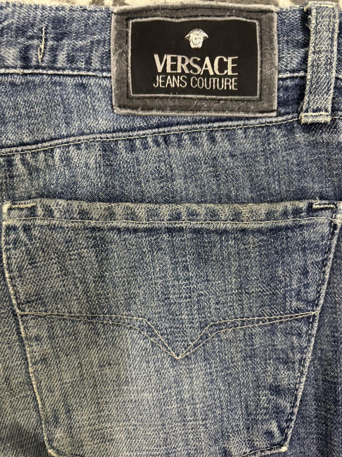 Versace Y2K Versace Jeans Couture Mud Wash Baggy Distressed Jeans Size US 31 - 12 Thumbnail