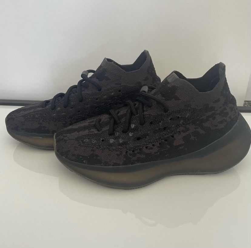 Yeezy Boost 380 Onyx non reflective