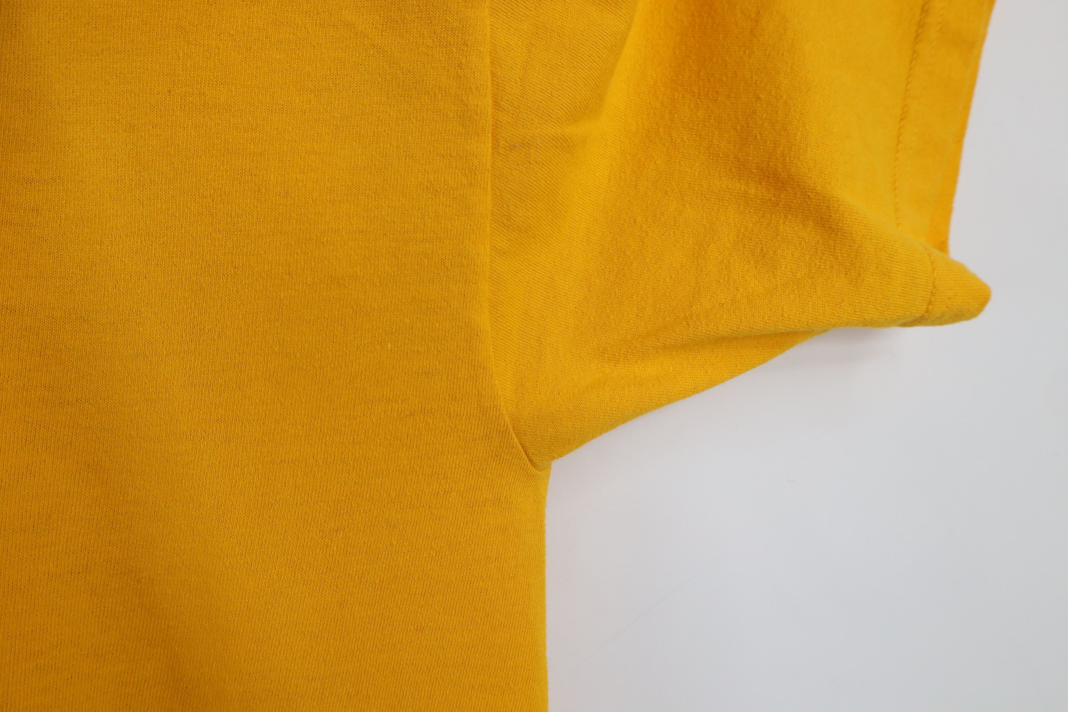 Vintage Vintage Issued University of Toledo Baseball T-Shirt Yellow Size US XXL / EU 58 / 5 - 6 Thumbnail