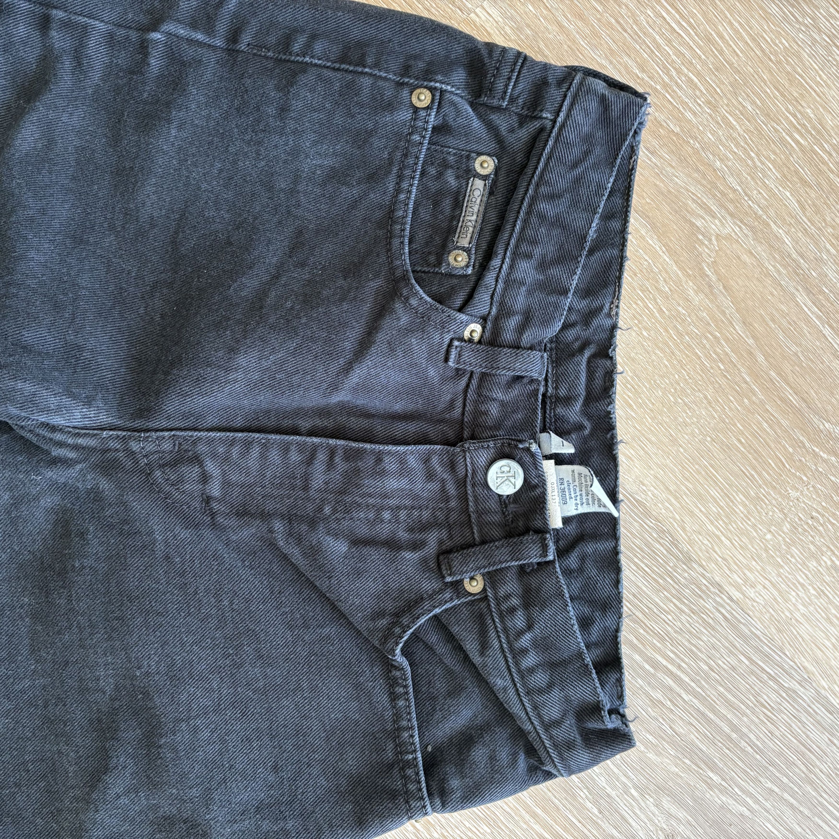 Calvin Klein Vintage Calvin Klein Jeans Size 26" / US 2 / IT 38 - 2 Thumbnail