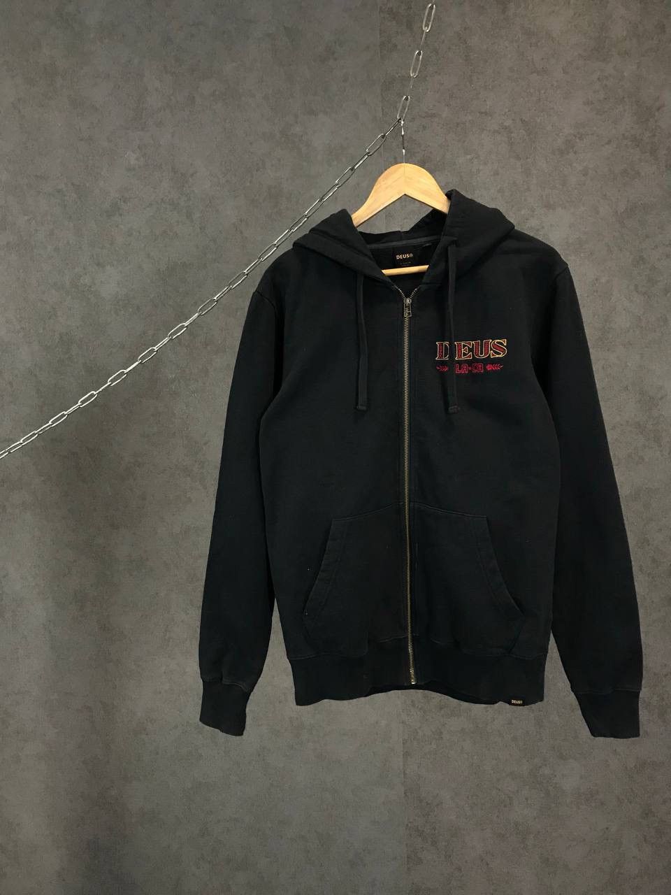 Deus ex best sale machina zip hoodie