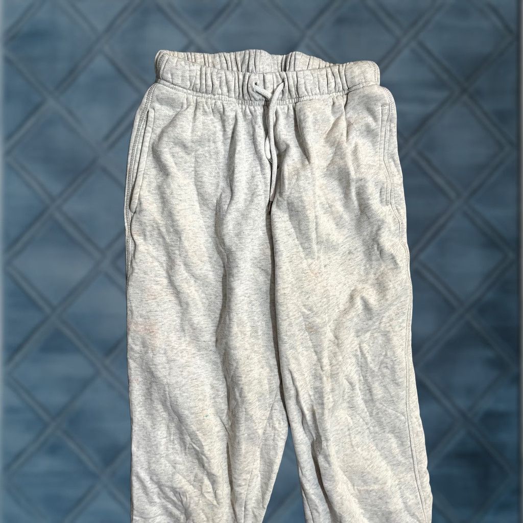 Old Navy Old Navy Sweatpants Gray Drawstring Pull On Casual Womens XS Jogger Tapered Activewear Pants, Regular Fit Size 26" / US 2 / IT 38 - 1 Thumbnail