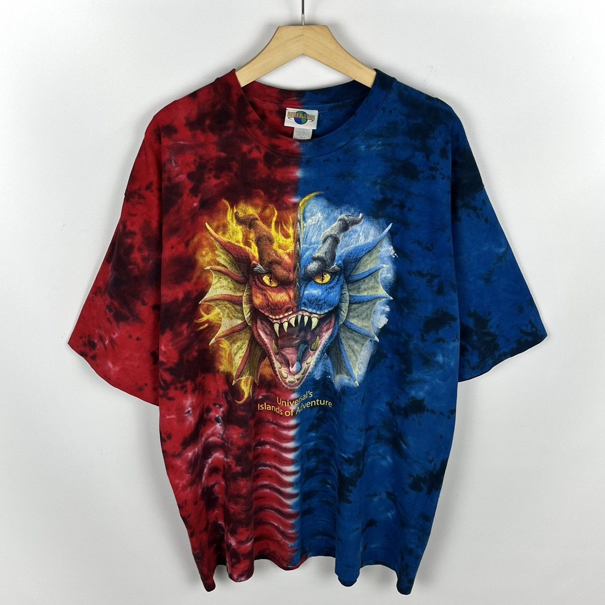 Universal Studios Vintage Universal Studios y2k dragon graphic tee 1999 Size US XL / EU 56 / 4 - 1 Thumbnail