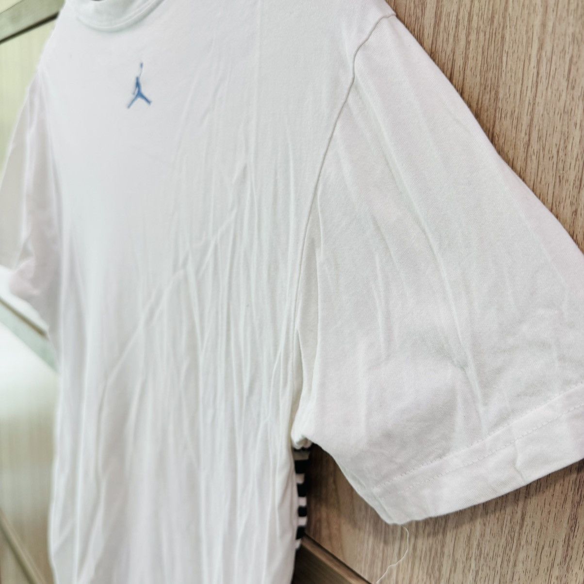 Jordan Brand Air Jordan Geometrical Print Design Size US M / EU 48-50 / 2 - 5 Thumbnail