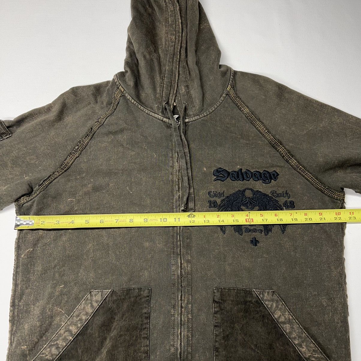 If Six Was Nine × Japanese Brand × Salvage Salvage Hoodie Y2K Skull Cross Wing Japanese Sweatshirt Size US L / EU 52-54 / 3 - 23 Thumbnail