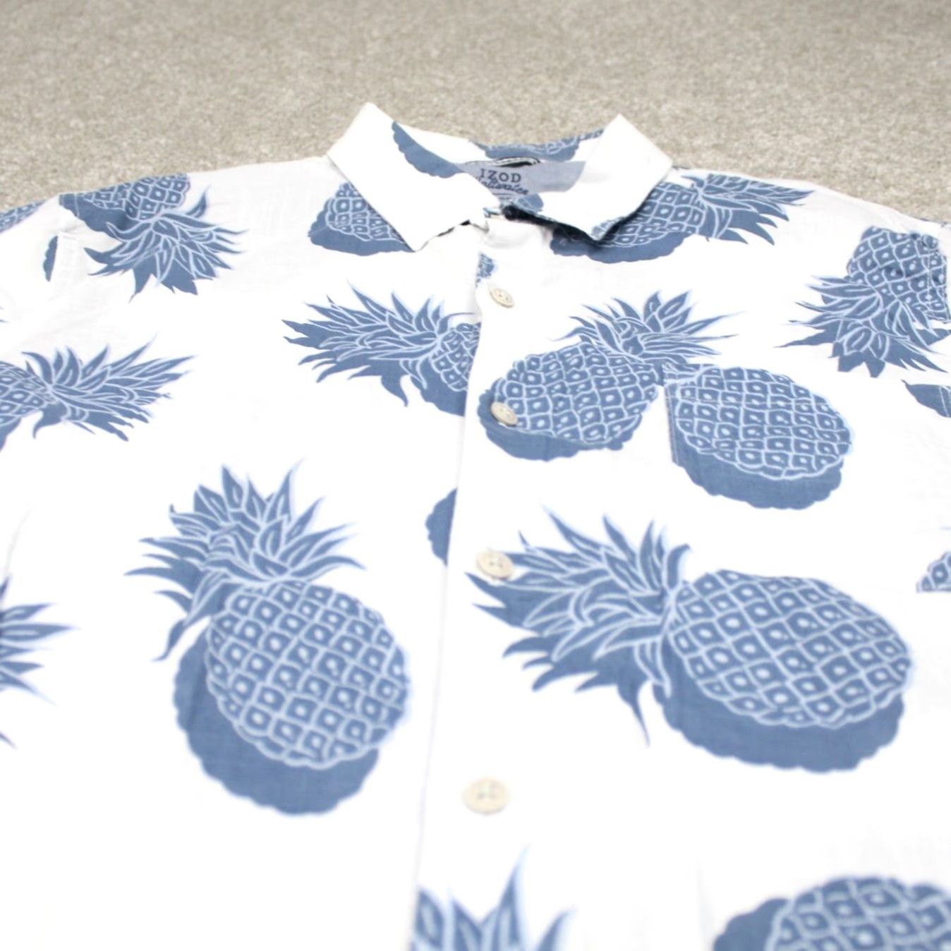 Izod IZOD Saltwater Pineapple AOP Shirt Mens Large White Short Sleeve Button-Up Casual Hawaiian Classic Mens L White Pineapple Pattern Size US L / EU 52-54 / 3 - 4 Thumbnail