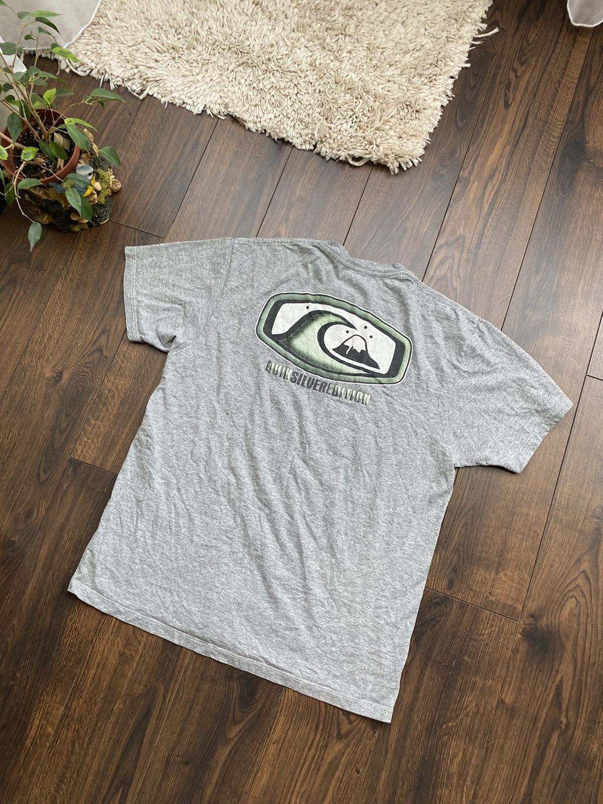 Quiksilver Vintage 90s Quiksilver Tshirt Size US L / EU 52-54 / 3 - 4 Thumbnail