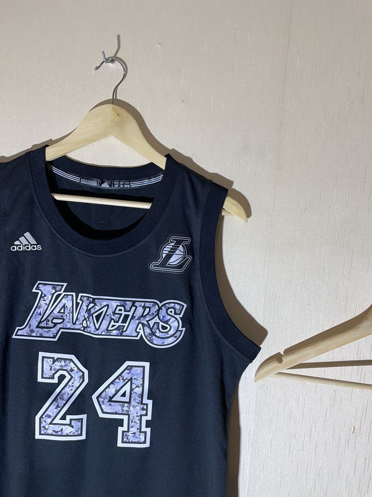 Adidas × NBA Adidas Lakers NBA #24 Kobe Bryant Diamond jersey Size US M / EU 48-50 / 2 - 9 Thumbnail