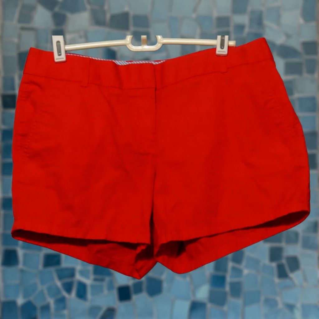 J.Crew J.CREW Women's 6 Hot Pink Chino Shorts 4" Inseam Solid Cotton Blend Regular Rise City Colorful Pockets Zip Front Casual Adults Mens Womens Girls Boys Size 28" / US 6 / IT 42 - 1 Thumbnail