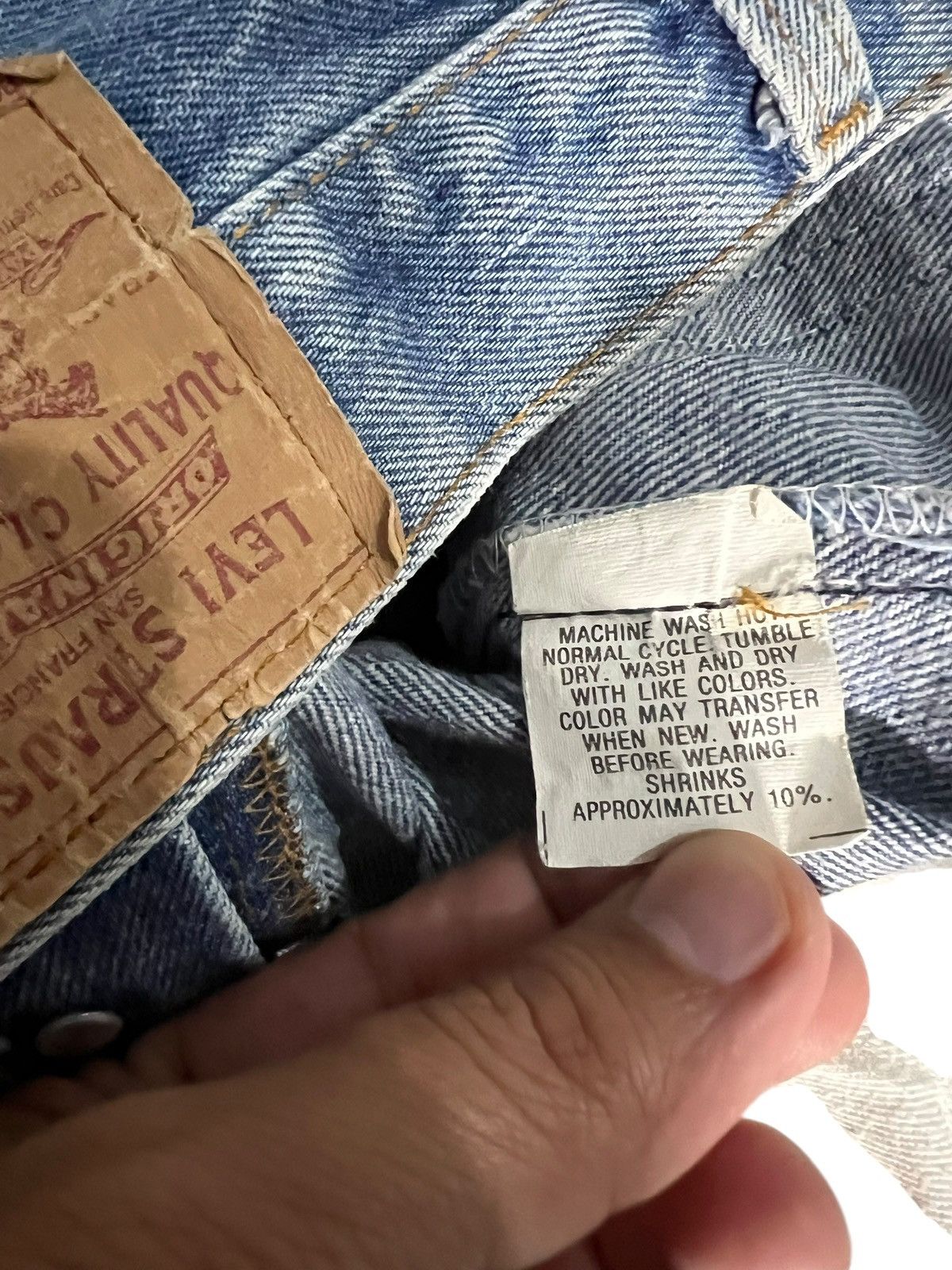 Levi's 80’s Levi’s 501 Light Wash Jean USA Size US 28 / EU 44 - 18 Thumbnail