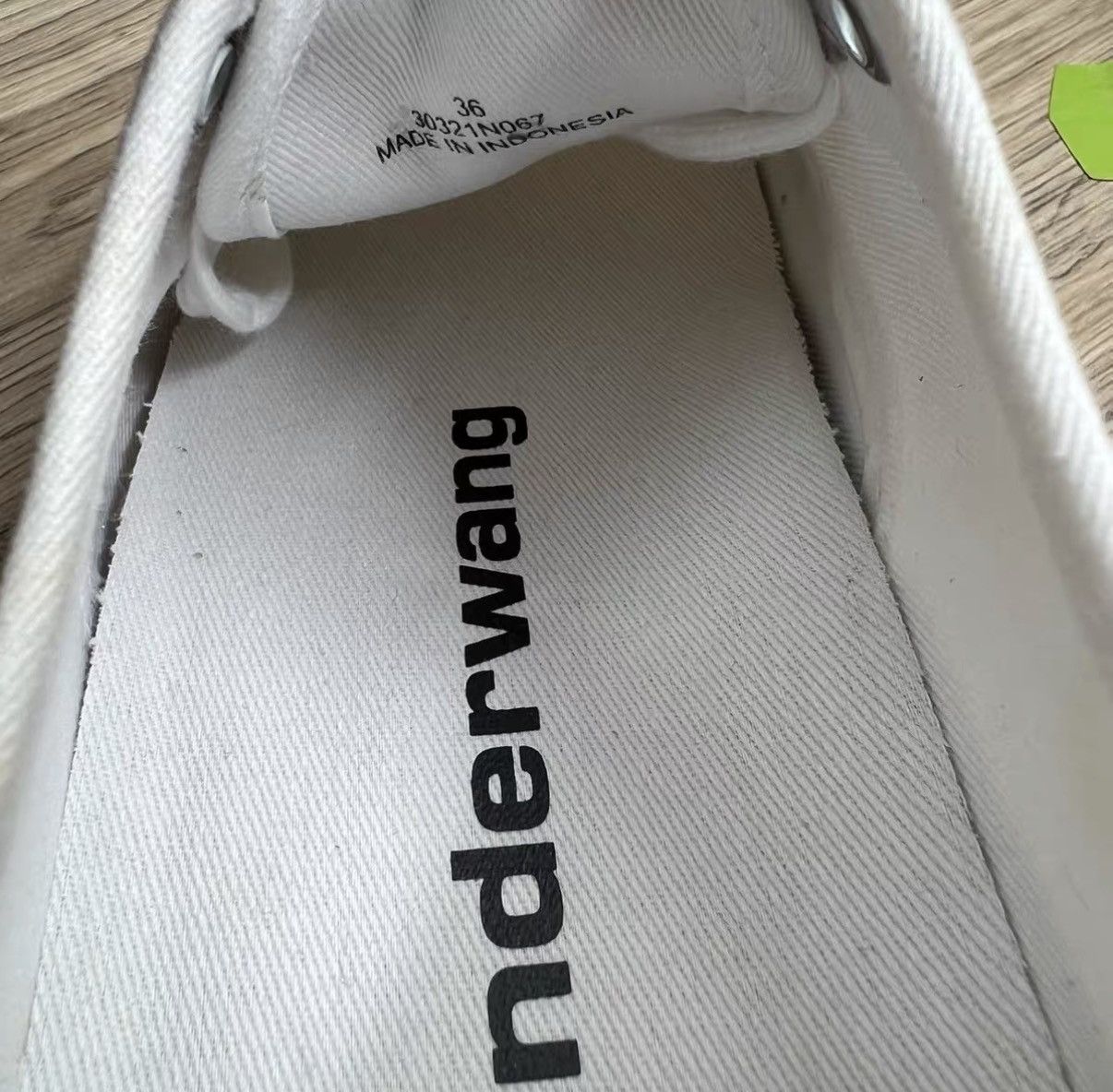 Alexander Wang Alexander Wang Canvas White Sneakers J41 Size US 6 / IT 36 - 7 Thumbnail