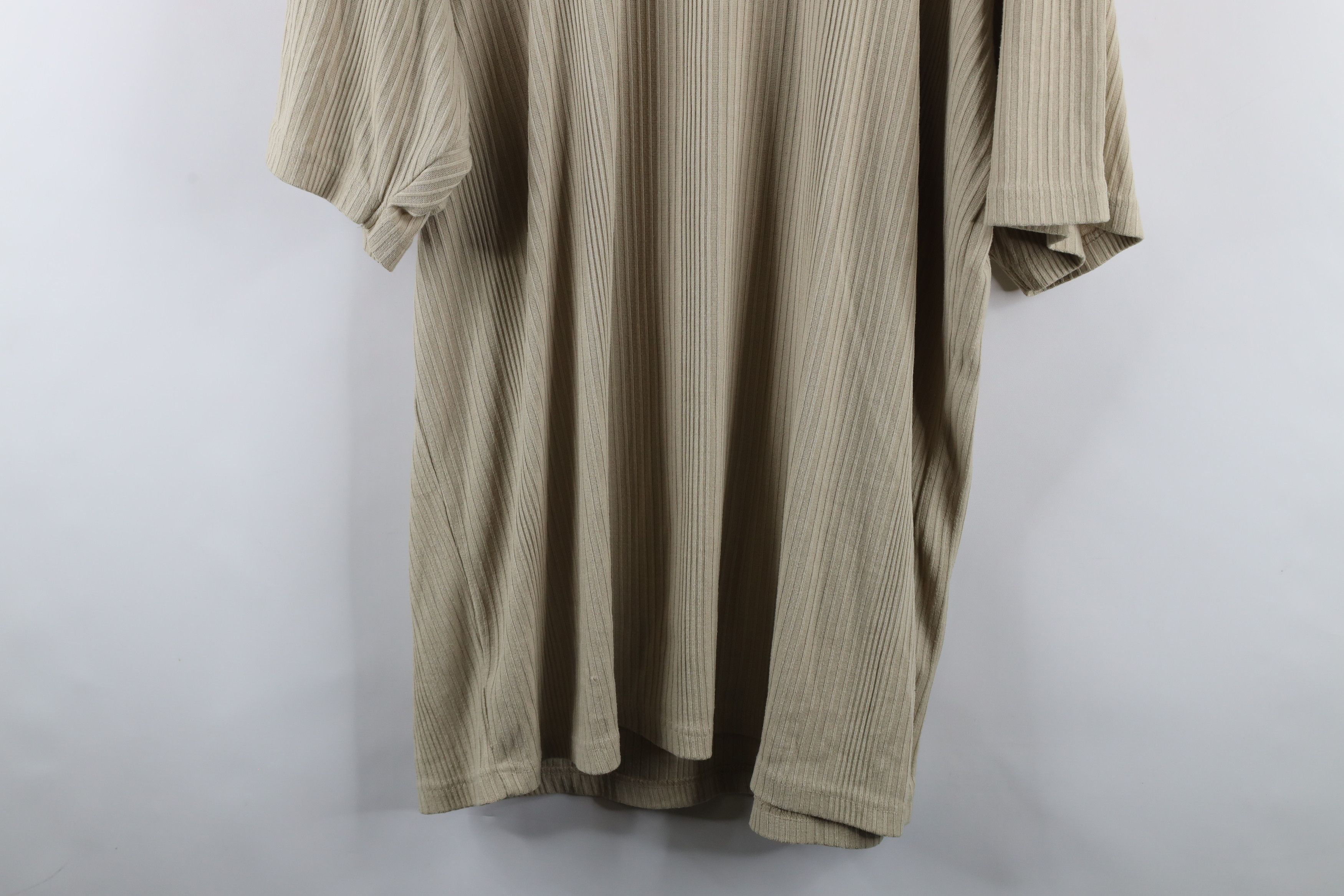 Vintage Vintage 90s Streetwear Blank Baggy Ribbed Knit T-Shirt Beige Size US XL / EU 56 / 4 - 9 Thumbnail
