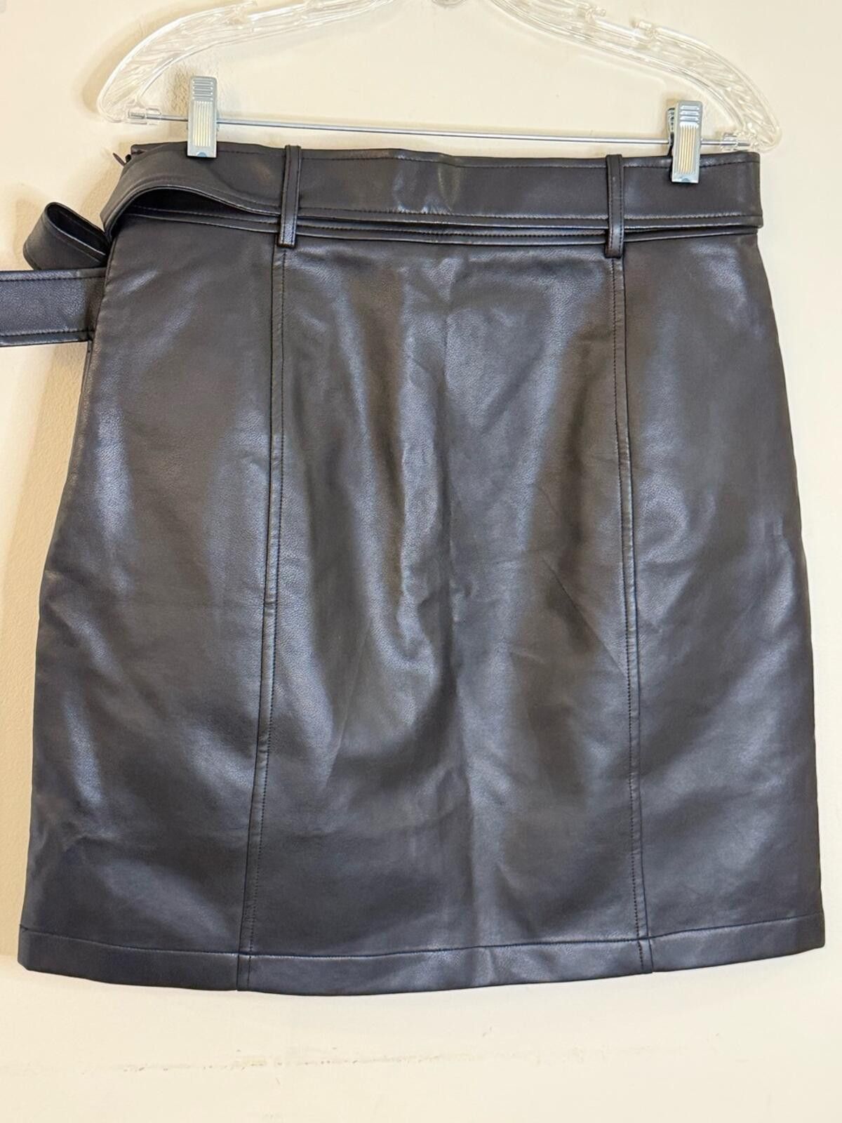 Other Bagatelle black faux leather mini skirt pockets & bow SZ M Size 32" / US 10 / IT 46 - 2 Thumbnail
