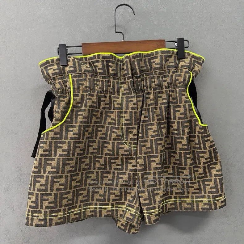 Fendi Fendi Brown Pocket Logo Denim Shorts Size 25" / US 0 / IT 36 - 2 Thumbnail