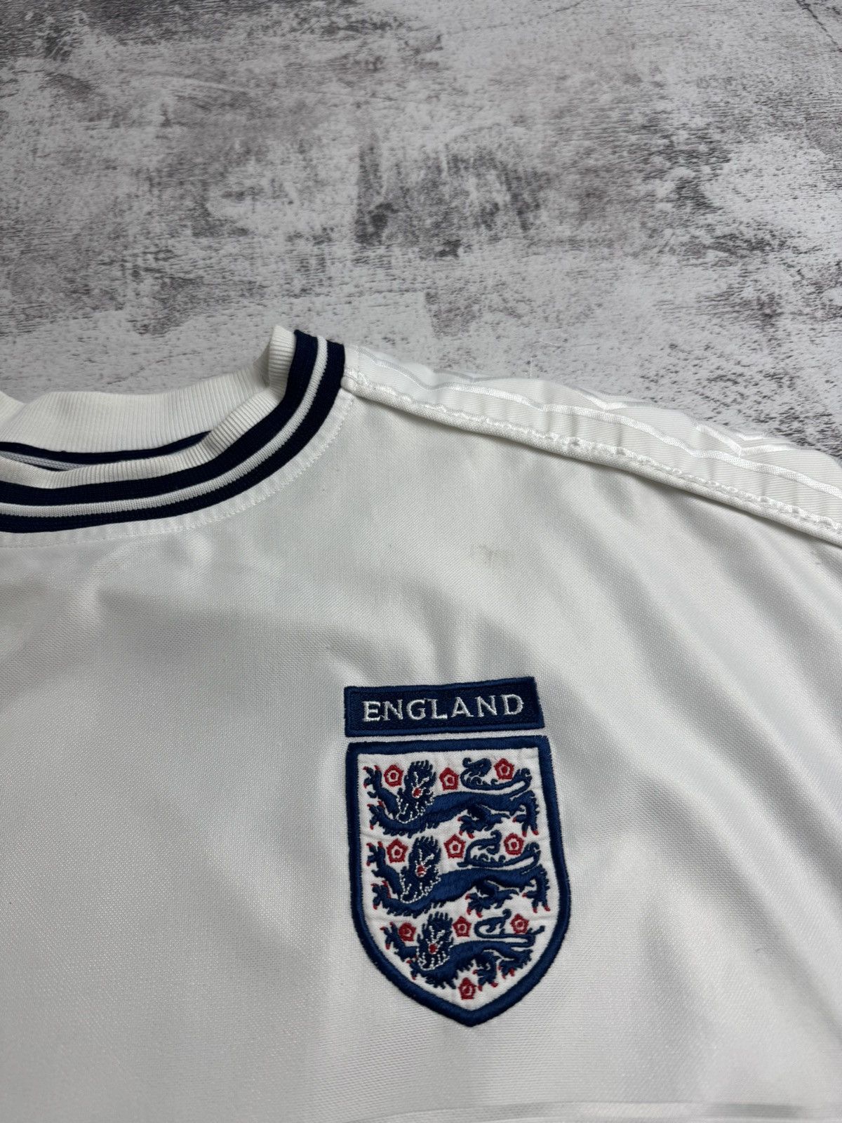 Umbro England 1999 2001 National Vintage Home Umbro Soccer Football T Shirt Jersey Tee Size US XL / EU 56 / 4 - 8 Thumbnail