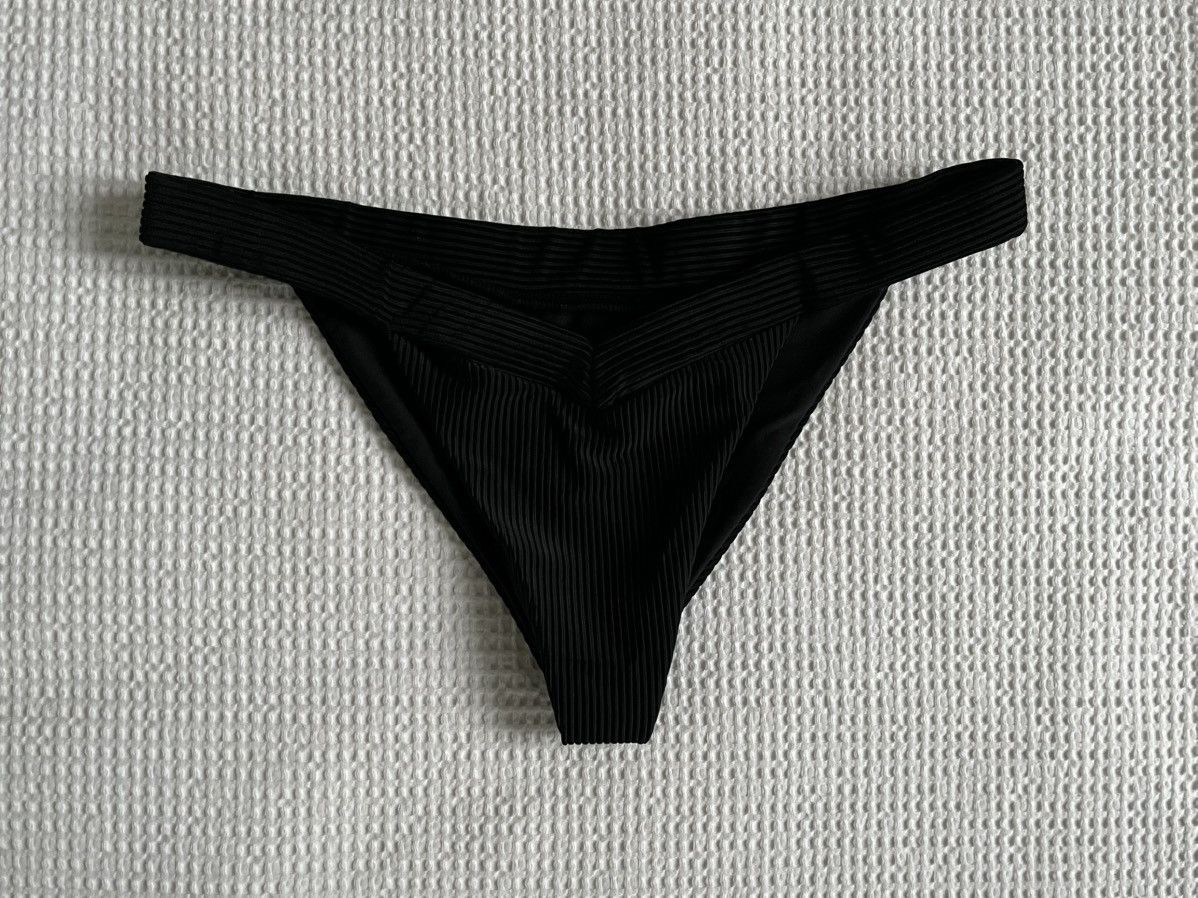 Other Frankie’s Bikini Size S / US 4 / IT 40 - 4 Thumbnail