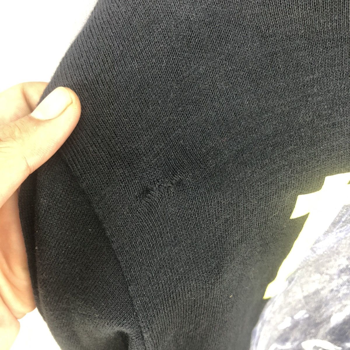 Off-White Off-White F/W 2017 “ Caravaggio Seeing Things “ Long Sleeve Size US S / EU 44-46 / 1 - 10 Thumbnail