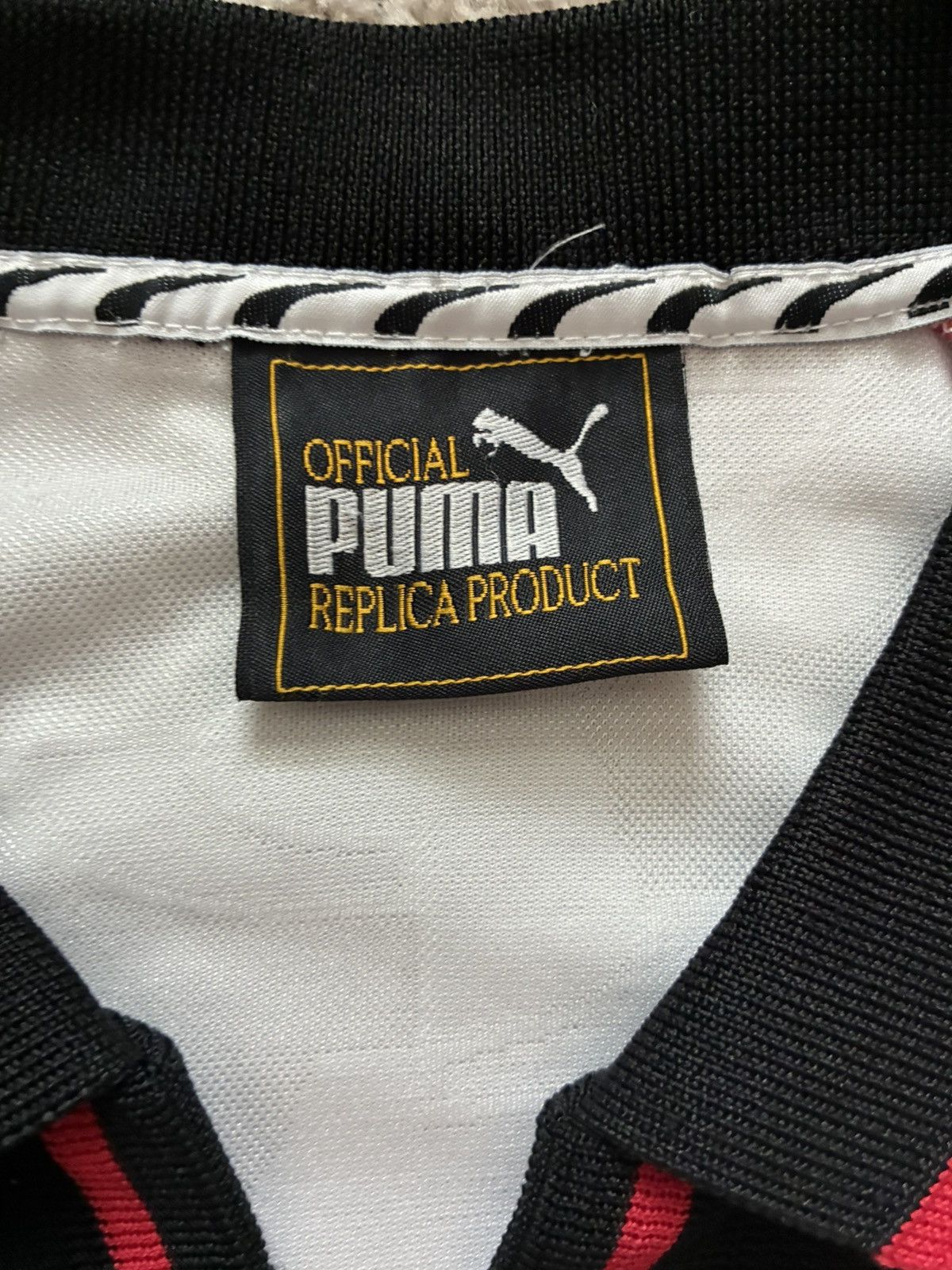 Puma 1998 Austria Home Jersey Size US XL / EU 56 / 4 - 6 Thumbnail