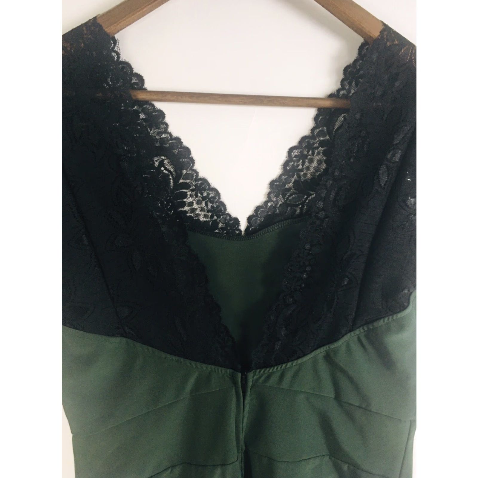 Vintage Francesca's Myan Dress Women's Medium Black Lace Cocktail Back Zip NEW! Dress Lace Knee Length Sleeveless Party/Cocktail Mens? (no) Size M / US 6-8 / IT 42-44 - 4 Thumbnail
