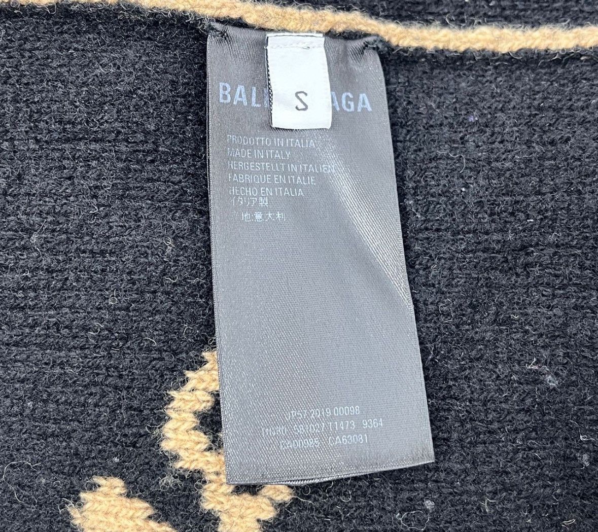 Balenciaga Balenciaga camel bullet screen logo wool sweater Size US S / EU 44-46 / 1 - 7 Thumbnail