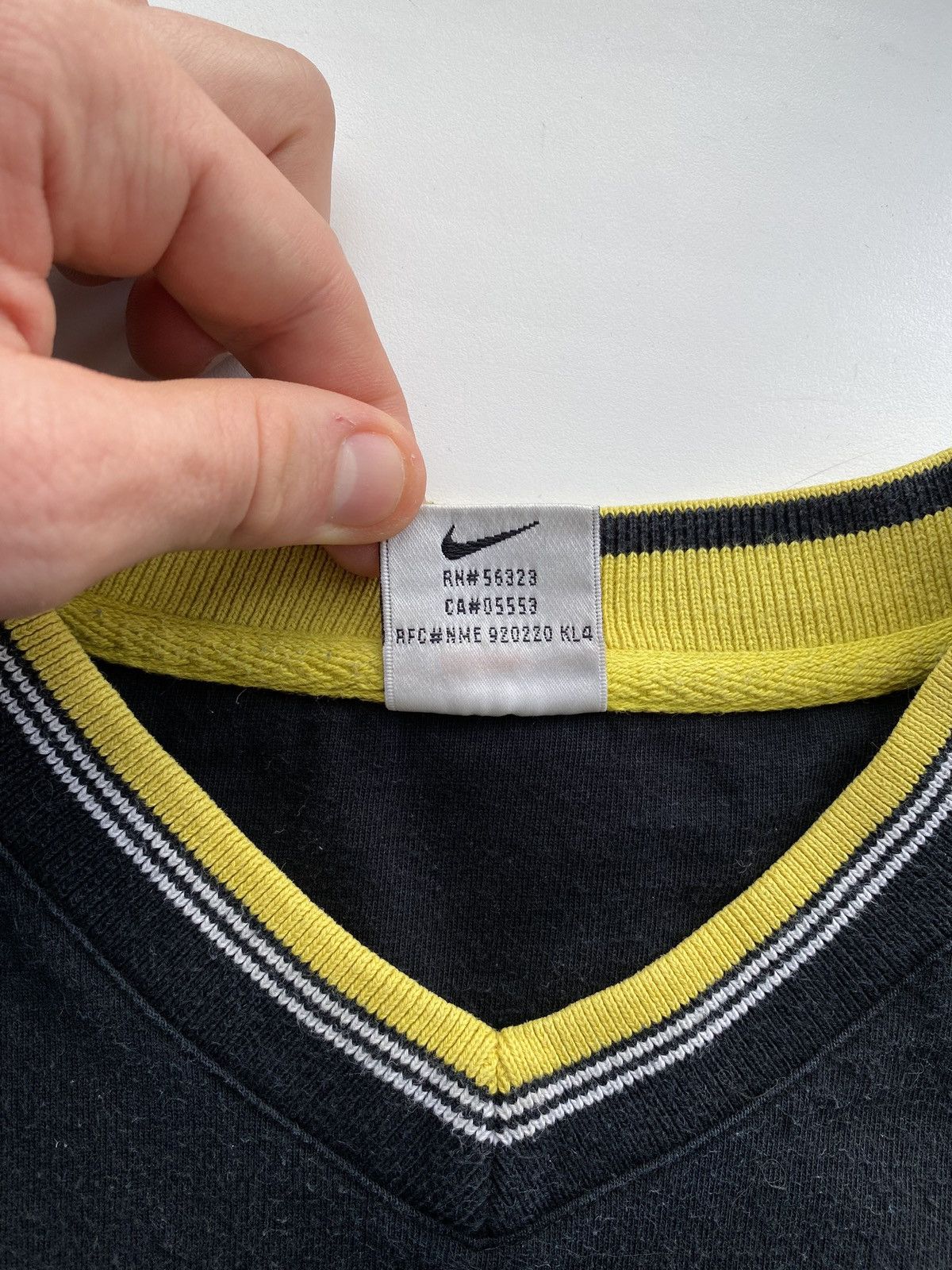 Nike × Vintage Vintage rare nike 90s embroidered logo t-shirt Size US XL / EU 56 / 4 - 6 Thumbnail