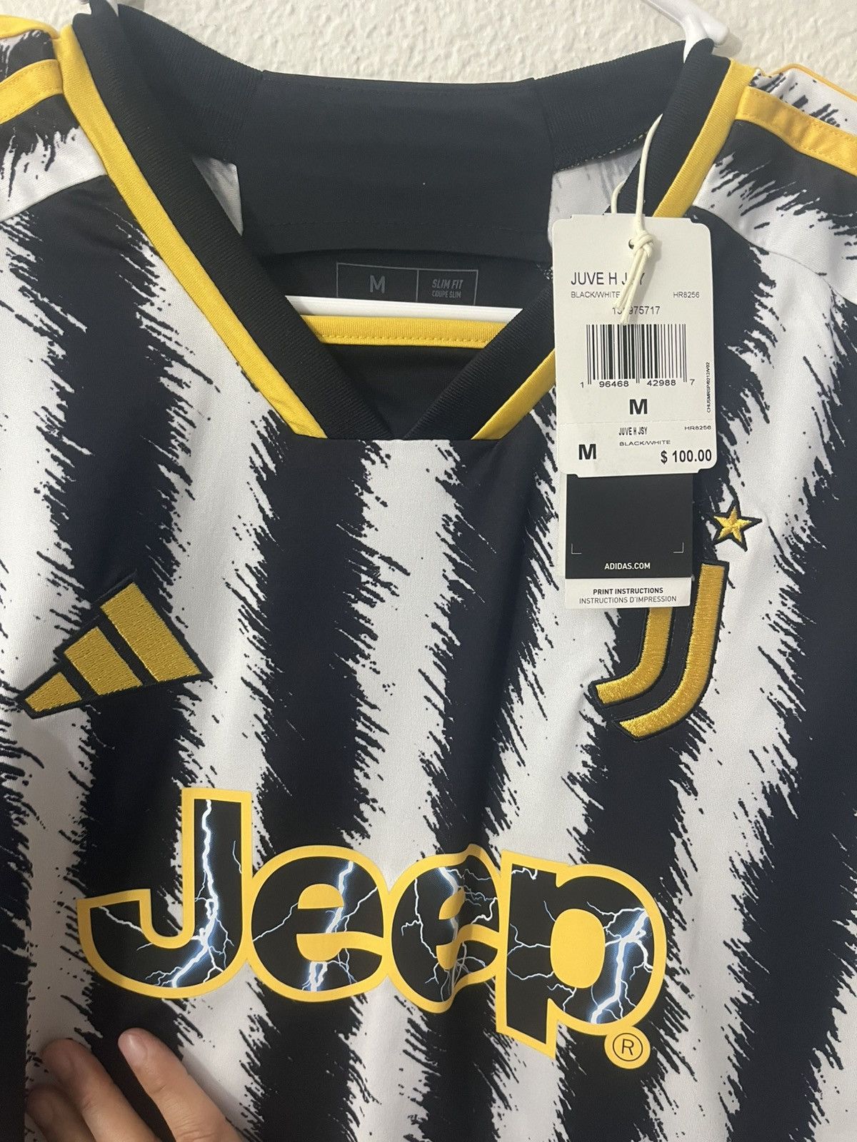 Adidas 2023/24 Juventus Soccer Jersey 7 Chiesa M Medium Adidas New Size US M / EU 48-50 / 2 - 2 Thumbnail