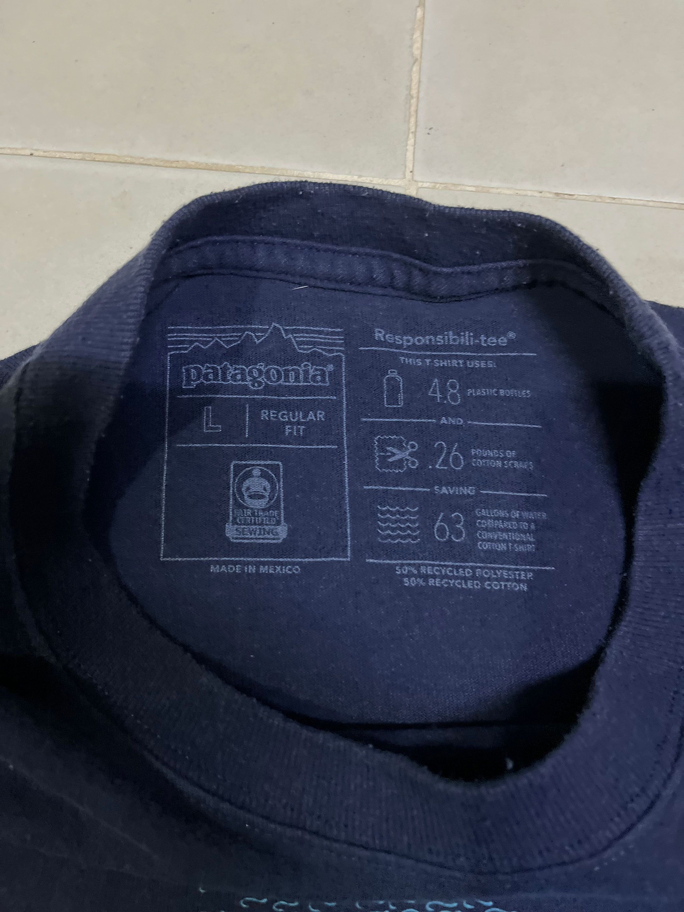 Patagonia × Sports Specialties Patagonia Recycled Composition Short Sleeve Size US L / EU 52-54 / 3 - 2 Thumbnail