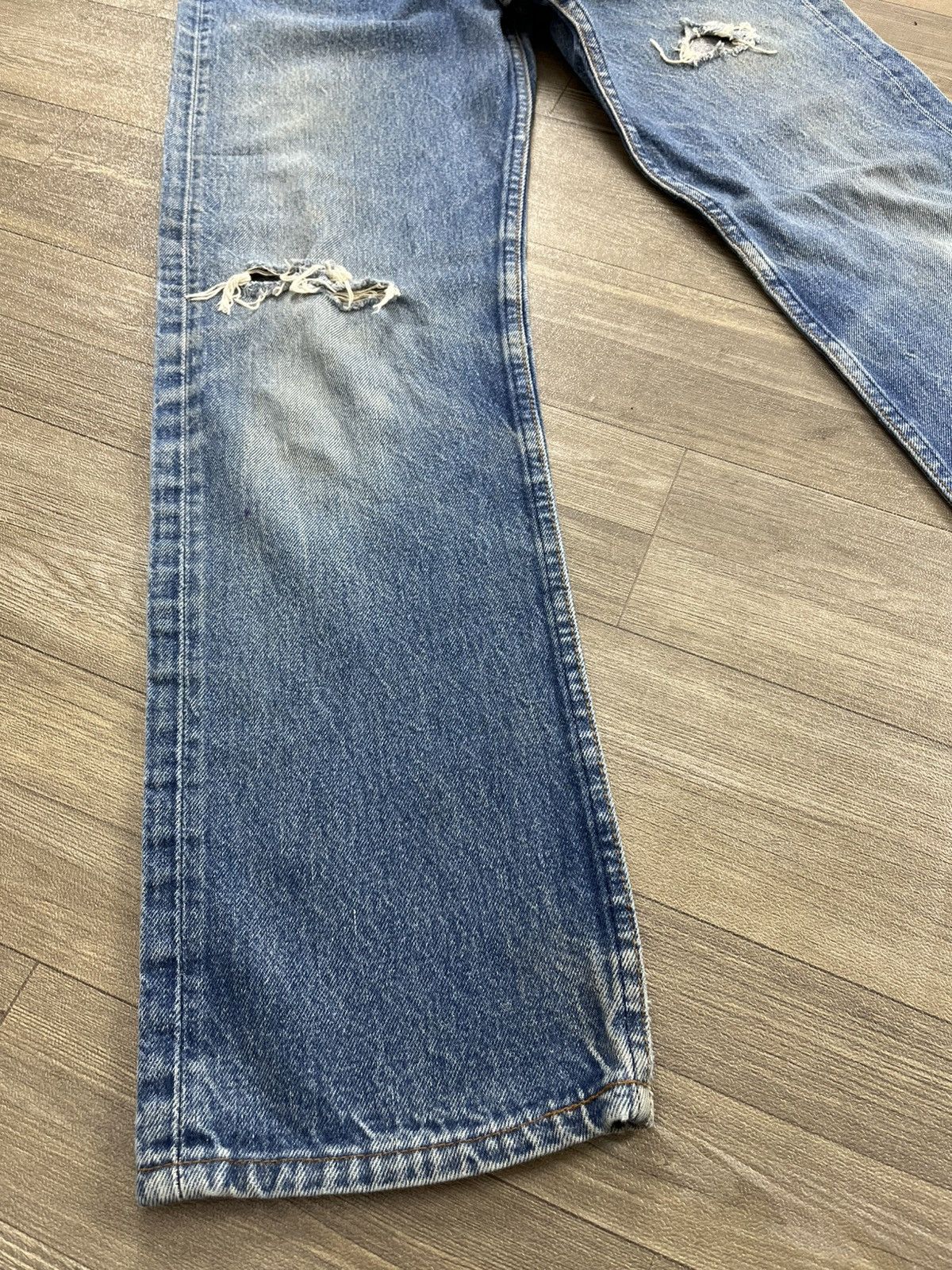 Levi's Vintage Clothing 🇺🇸1970s Vintage Levis 501 LVC 29x32 Distressed Blue Jeans Size US 29 - 12 Thumbnail