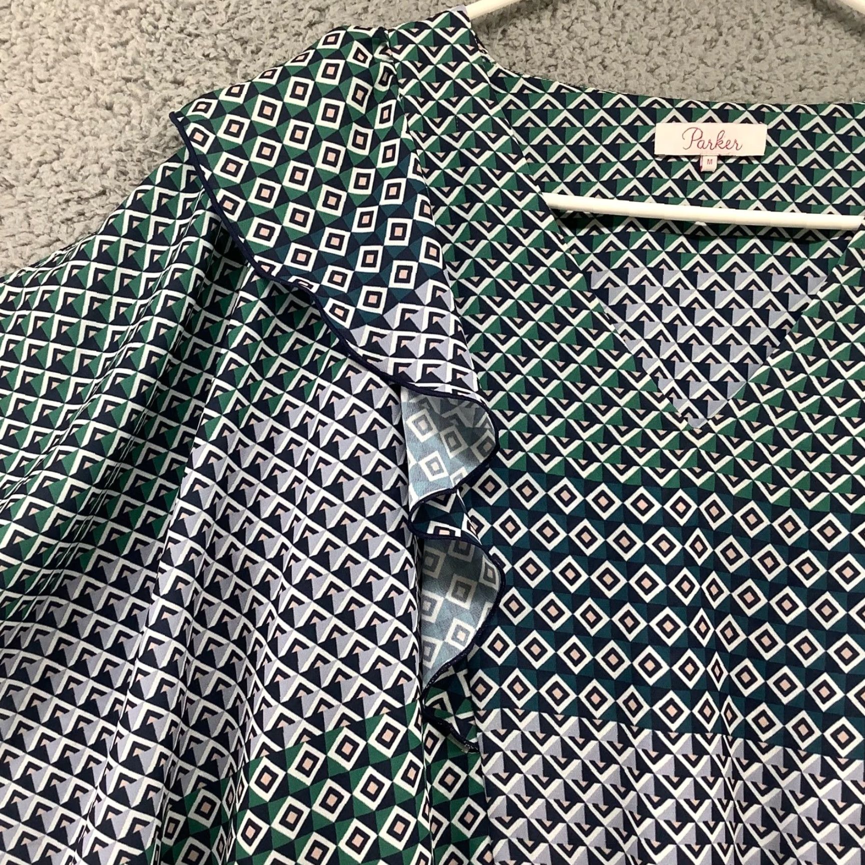 Parker Parker Mini Dress Sz M Blue Green Printed Short Sleeve A-Line Ruffle Smocked Geometric V-Neck Cap/Short Sleeve? Size 32" / US 10 / IT 46 - 6 Thumbnail