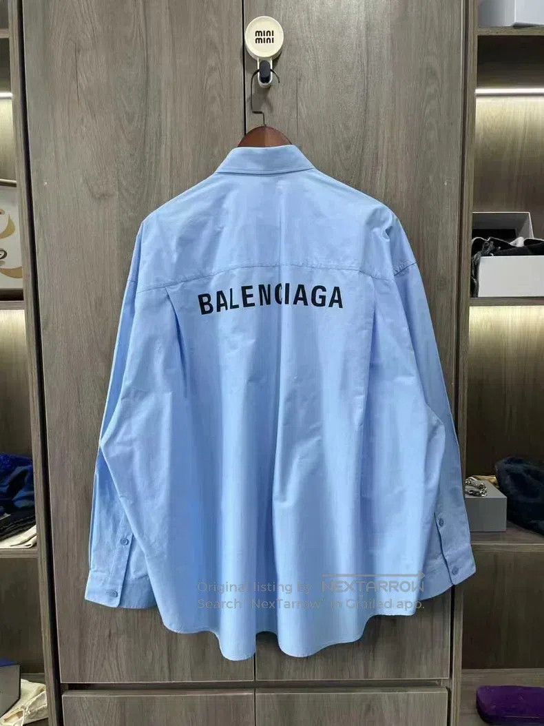 Balenciaga Balenciaga Back Printed Solid Color Long Sleeve Shirt Size US S / EU 44-46 / 1 - 6 Thumbnail