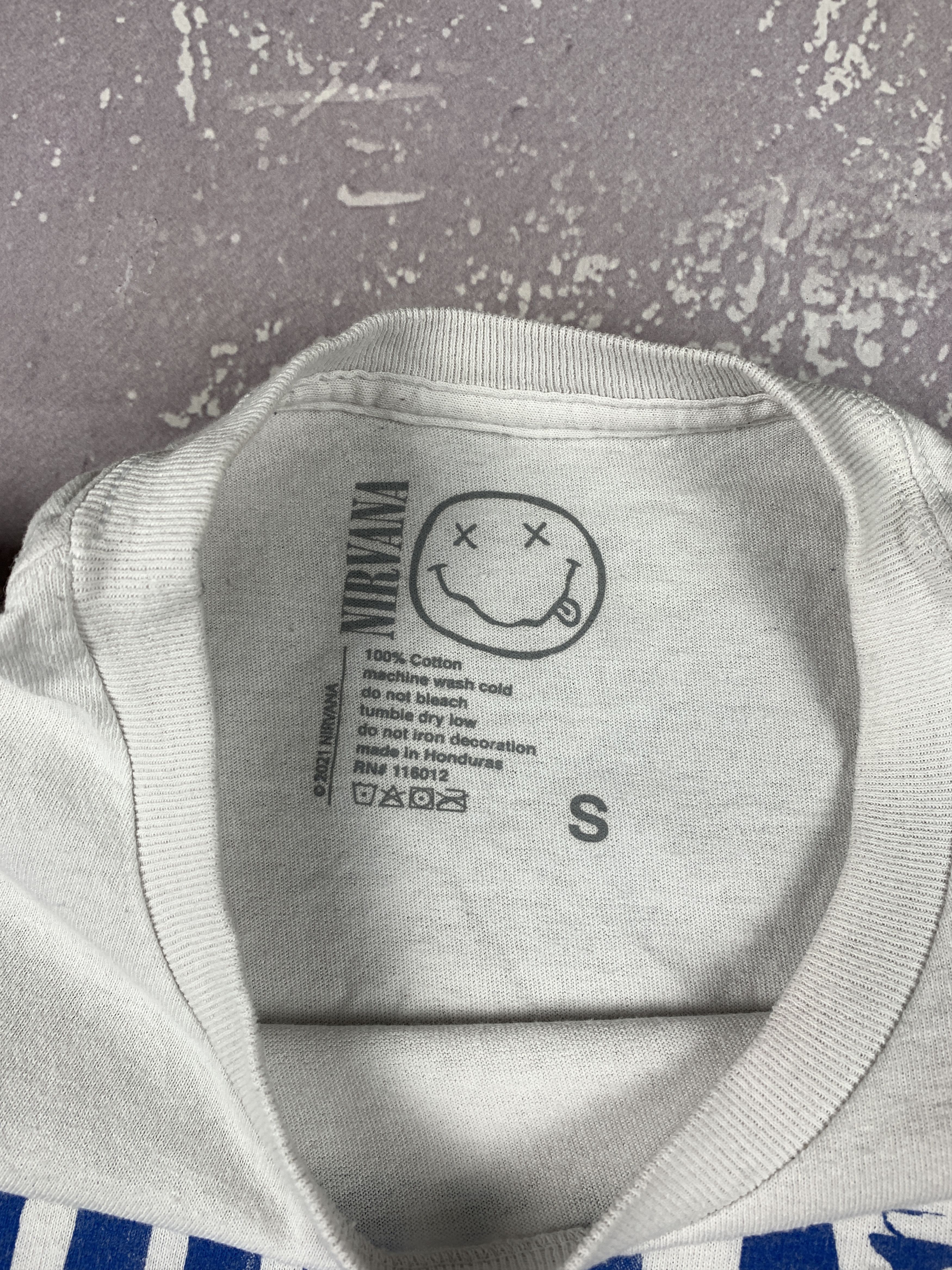 Band Tees × Nirvana Vintage Nirvana Smile Face Kurt Cobain T Shirt Oversized Size US L / EU 52-54 / 3 - 6 Thumbnail