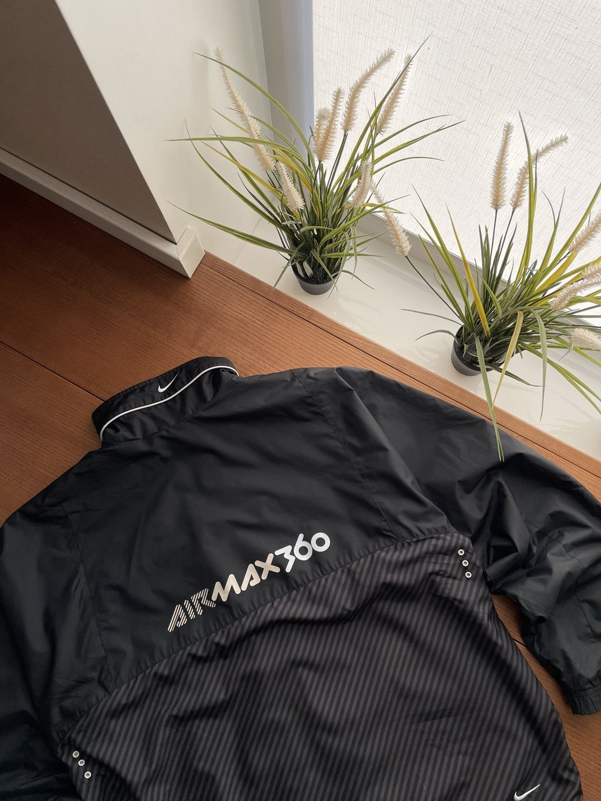 Nike × Vintage Vintage Nike Y2K AirMax 360 Logo Nylon Drill Jacket Bomber Size US L / EU 52-54 / 3 - 15 Thumbnail