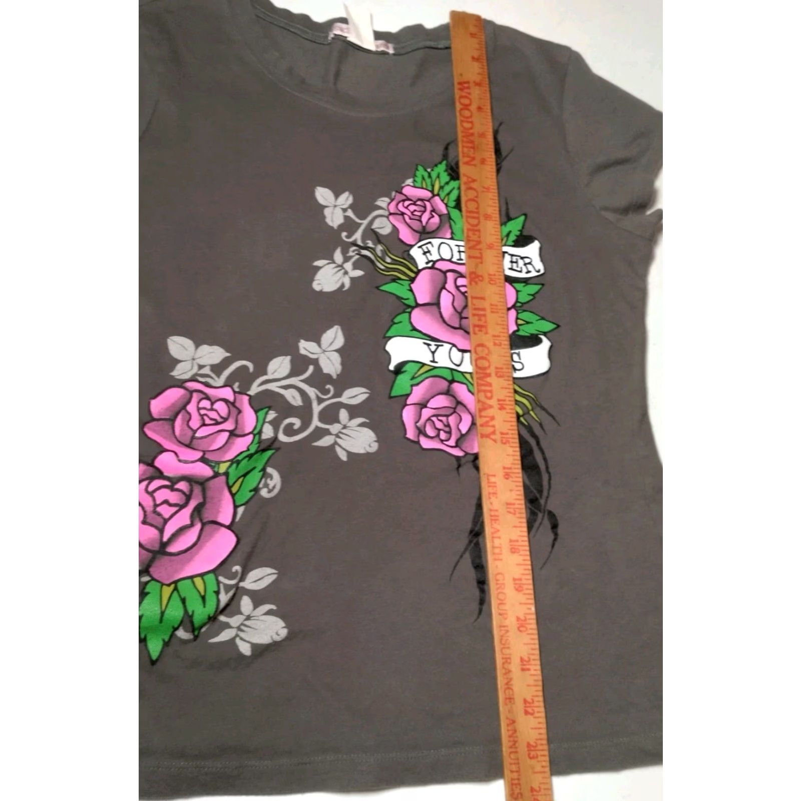 Vintage VINTAGE Appropriate Behavior Shirt T-Shirt Juniors L Gray Tribal Tattoo Roses 90s Y2K Forever Yours Womens Size L / US 10 / IT 46 - 4 Thumbnail