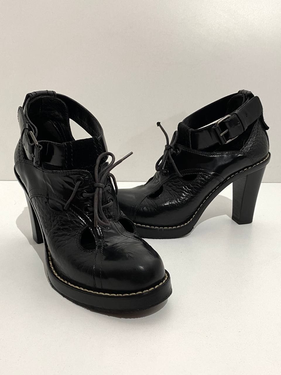 Balenciaga Balenciaga Black Leather Cut Out Lace Up Heels Boots Vintage Size US 6 / IT 36 - 5 Thumbnail
