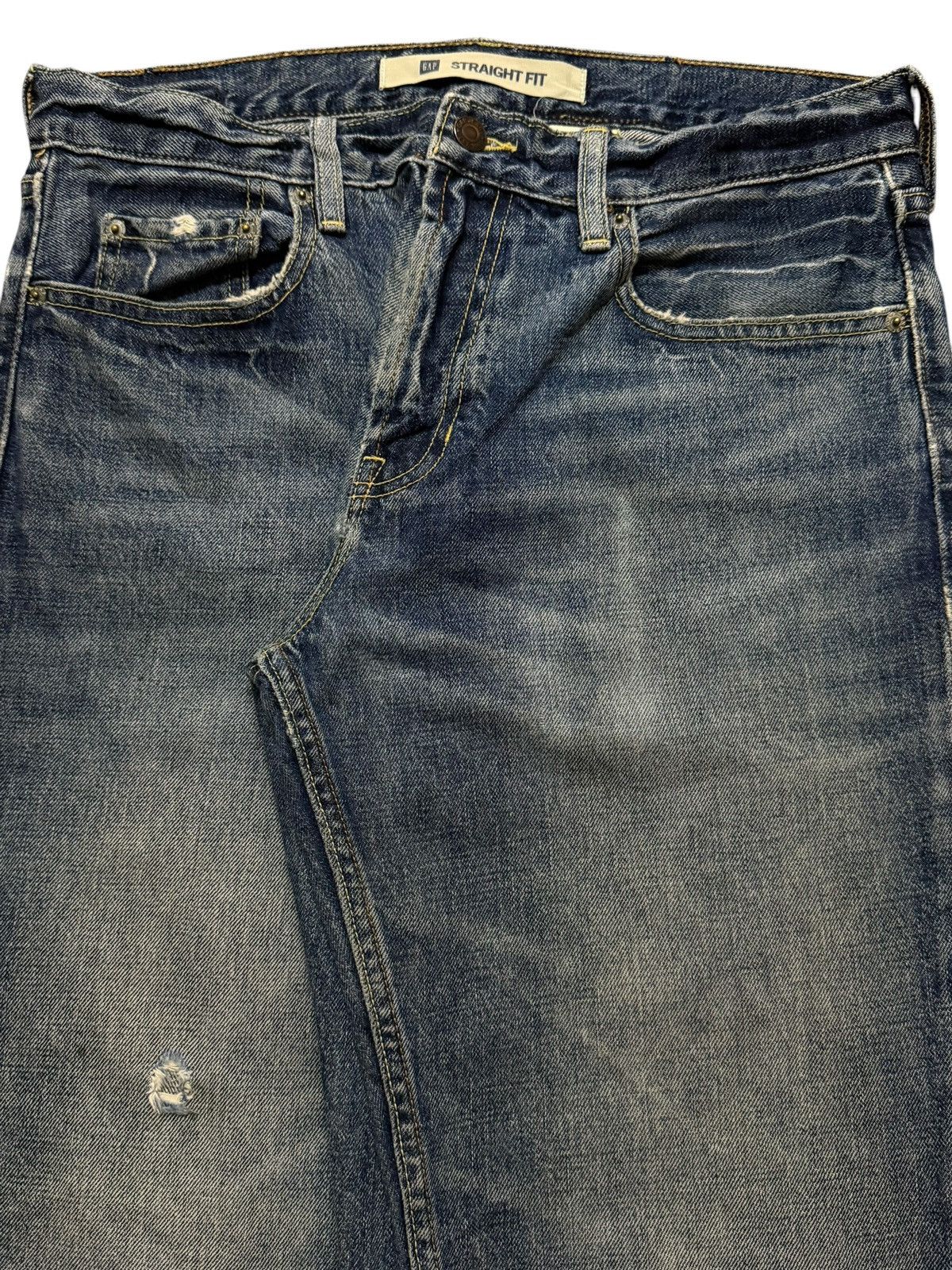 Gap Vintage Y2K Gap Blue Faded Wash Whiskers Straight Leg Jeans Size US 31 - 3 Thumbnail