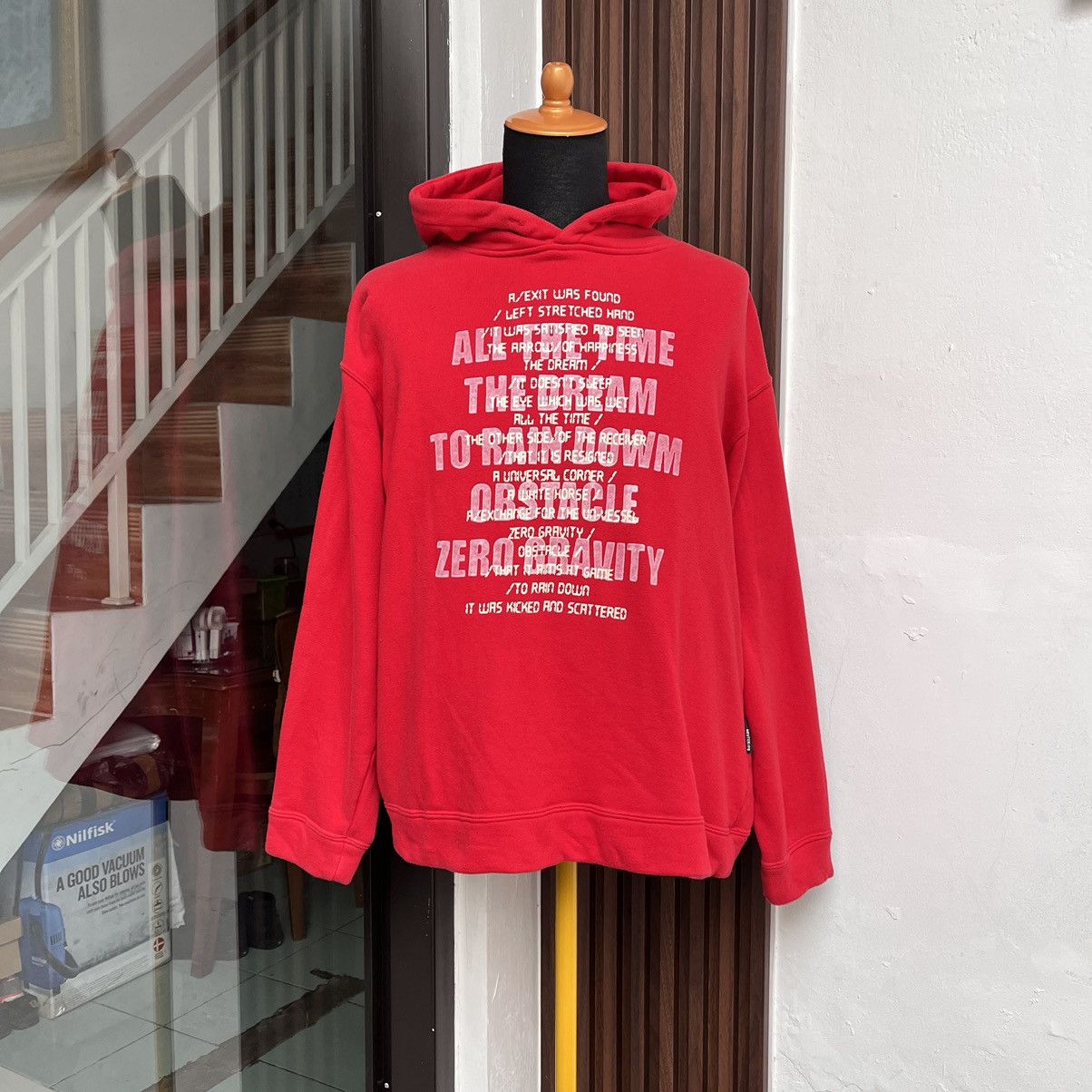 Japanese Brand 2000s Japanese Brand Neuterplevo DSGN Hoodie Pull Over Size US L / EU 52-54 / 3 - 1 Thumbnail