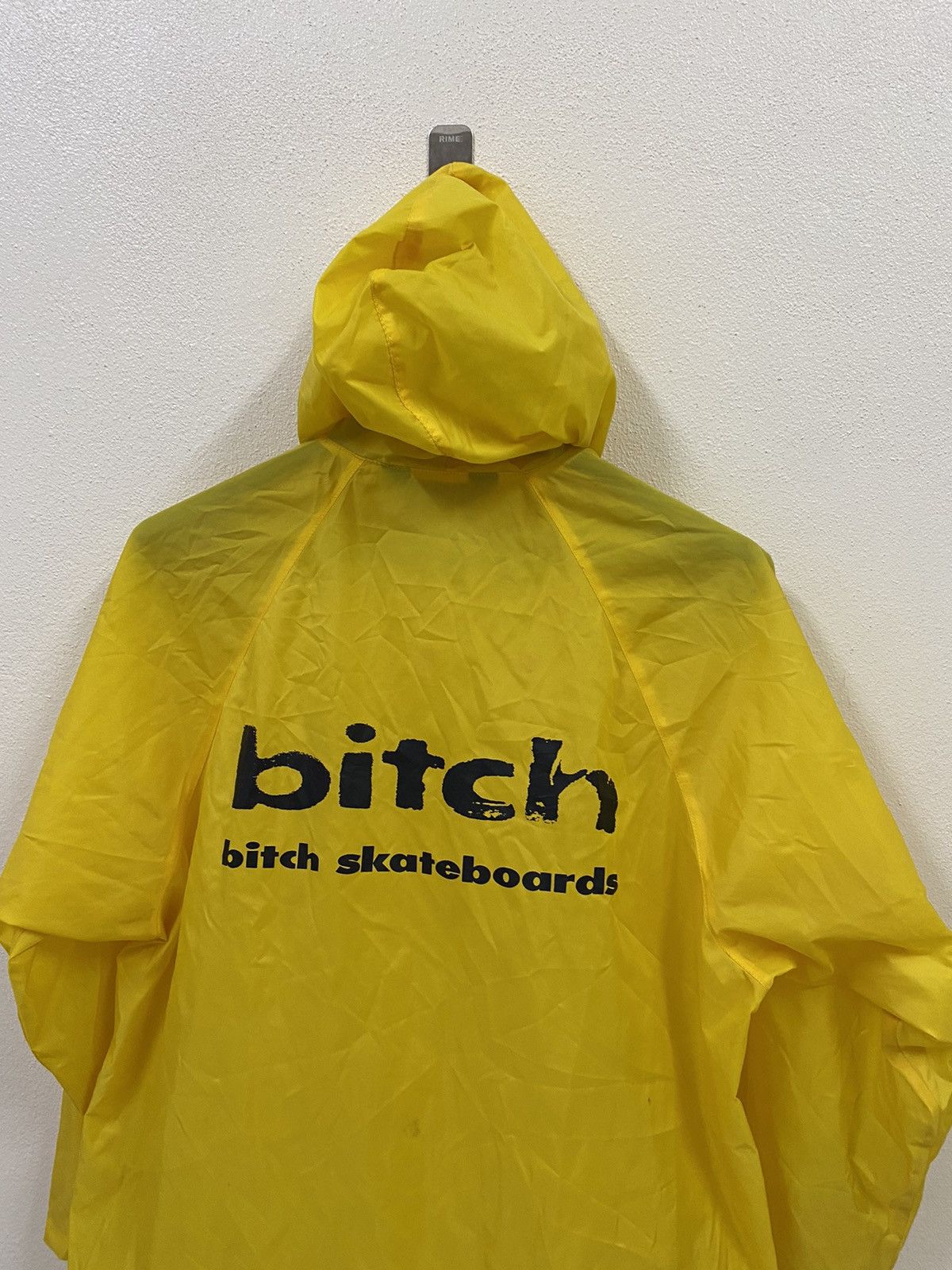 Vintage Vtg Bitch Skateboard Light Jacket - Yellow Size US L / EU 52-54 / 3 - 2 Thumbnail