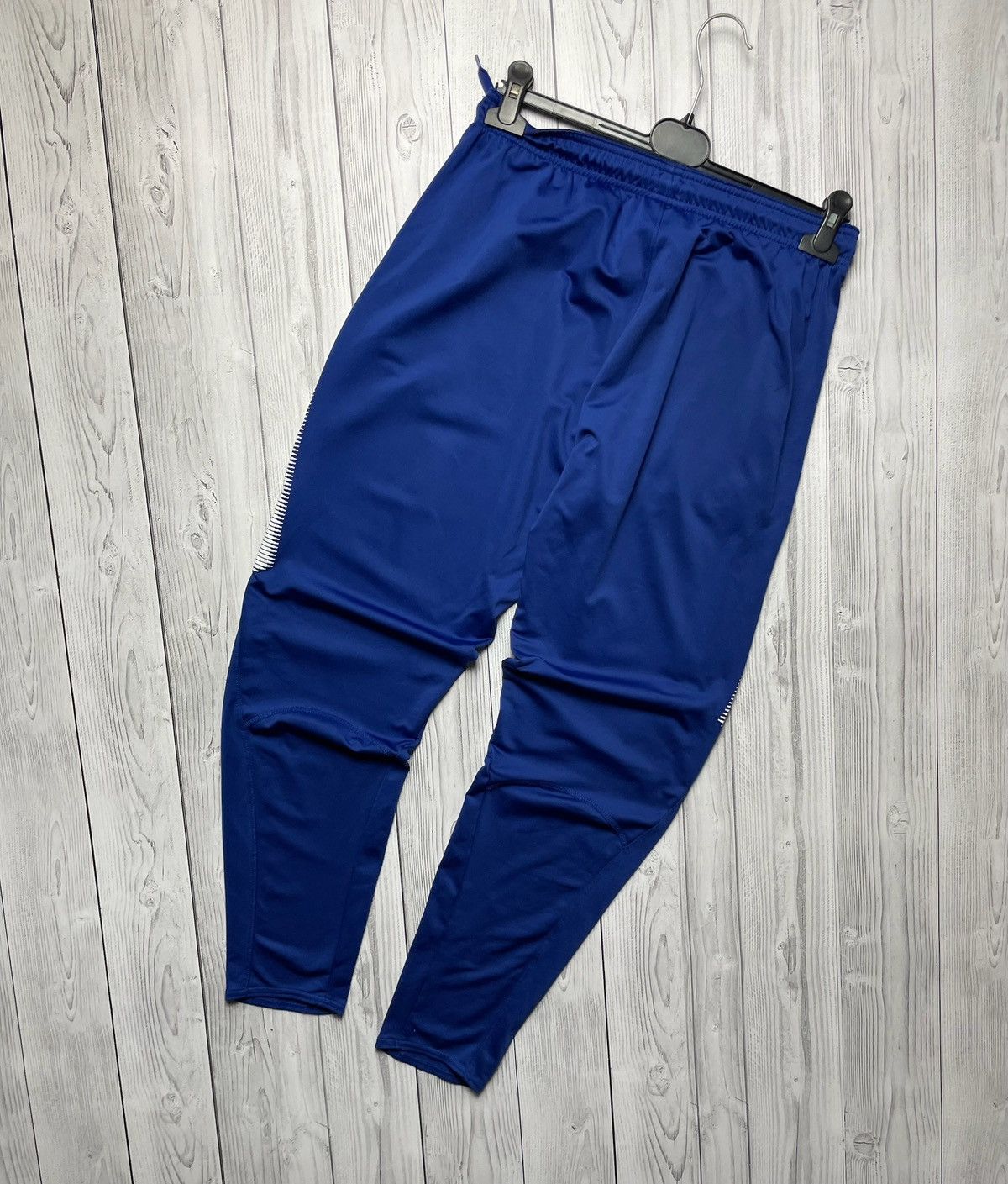 Vintage Nike Chelsea soccer joggers size L blue Size US 34 / EU 50 - 3 Thumbnail