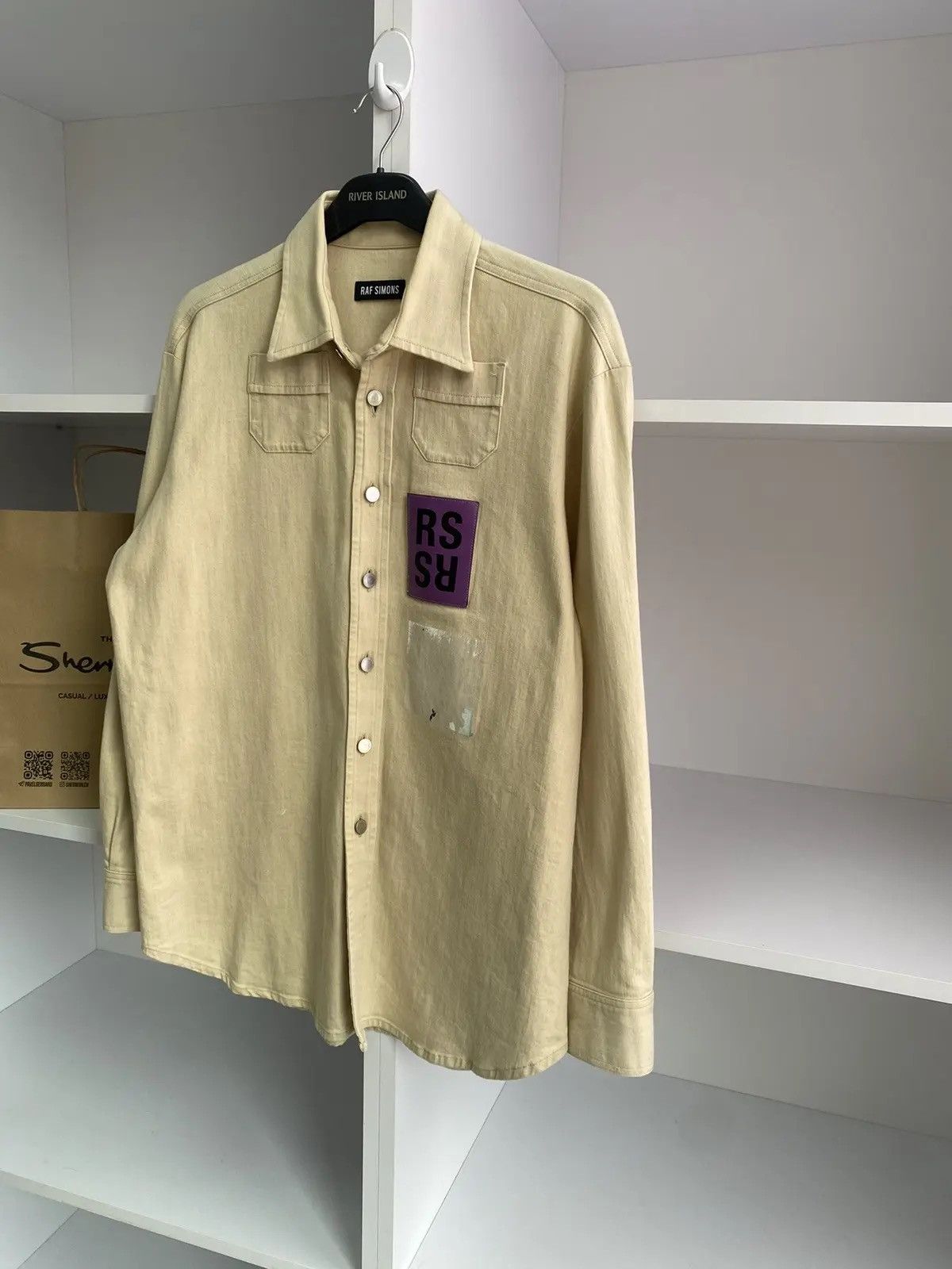 Raf Simons × Vintage Vintage Raf Simons 15SS Two Pocket RS Walker Patch Shirt Size US L / EU 52-54 / 3 - 7 Thumbnail