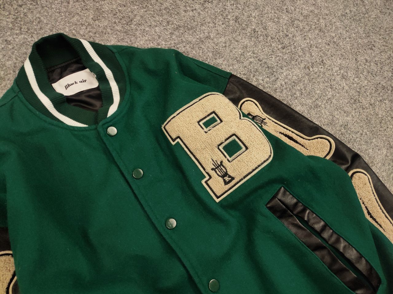 Japanese Brand Vintage Bones Japan Skeleton Letterman Varsity Bomber Jacket Size US S / EU 44-46 / 1 - 12 Thumbnail