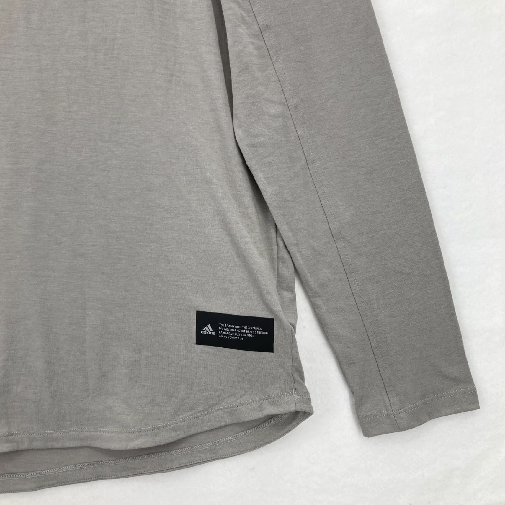 Adidas Adidas Shirt Mens Medium Gray Long Sleeve Performance Stretch Casual Training Aeroready Moisture Wicking Size US M / EU 48-50 / 2 - 3 Thumbnail