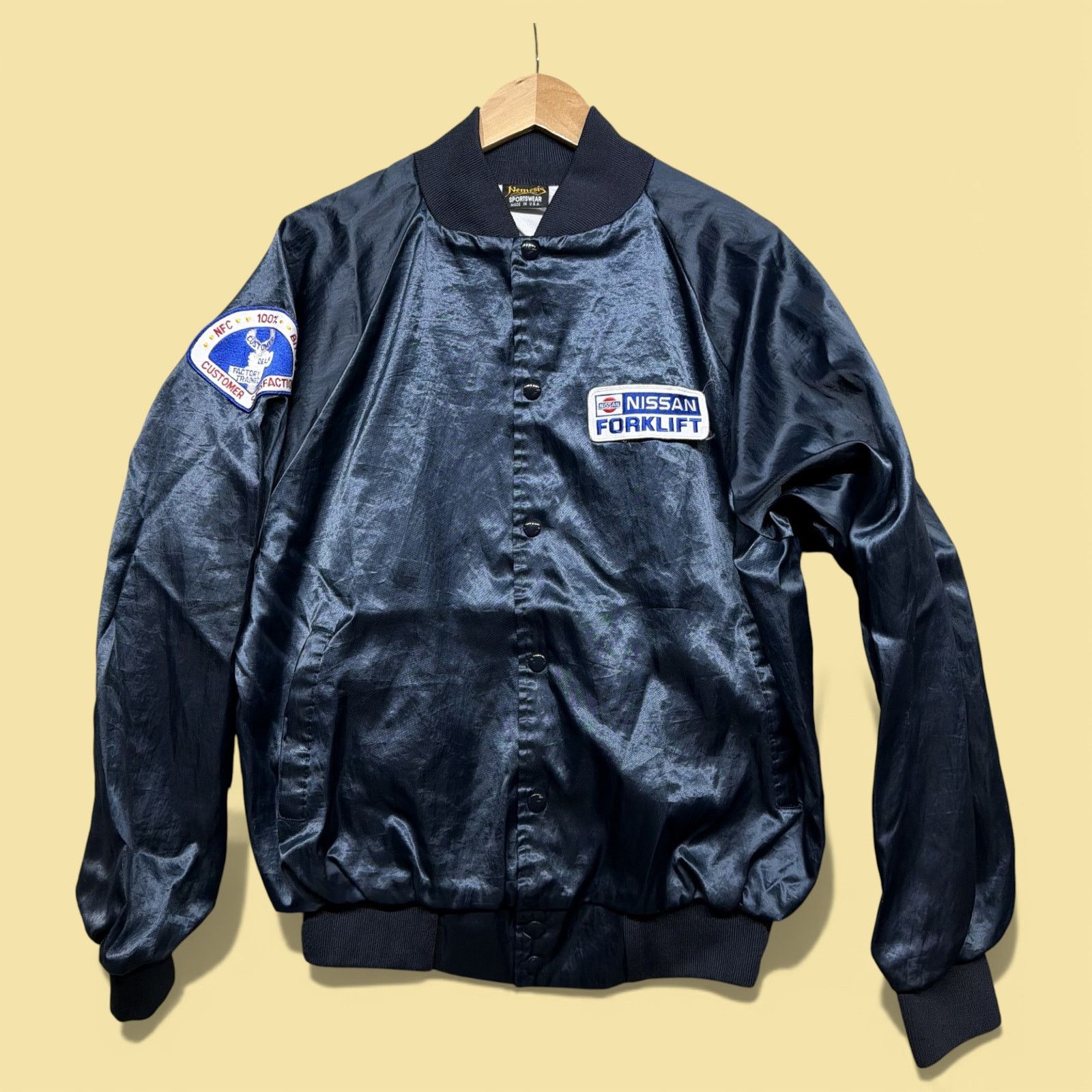 Vintage Vintage Nissan Forklift 80s Bomber Jacket Size Large Size US L / EU 52-54 / 3 - 1 Thumbnail
