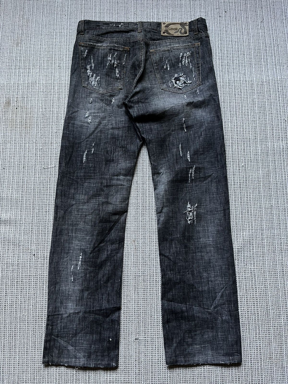 Just Cavalli Just Cavalli distressed jeans pants Size US 32 / EU 48 - 2 Thumbnail