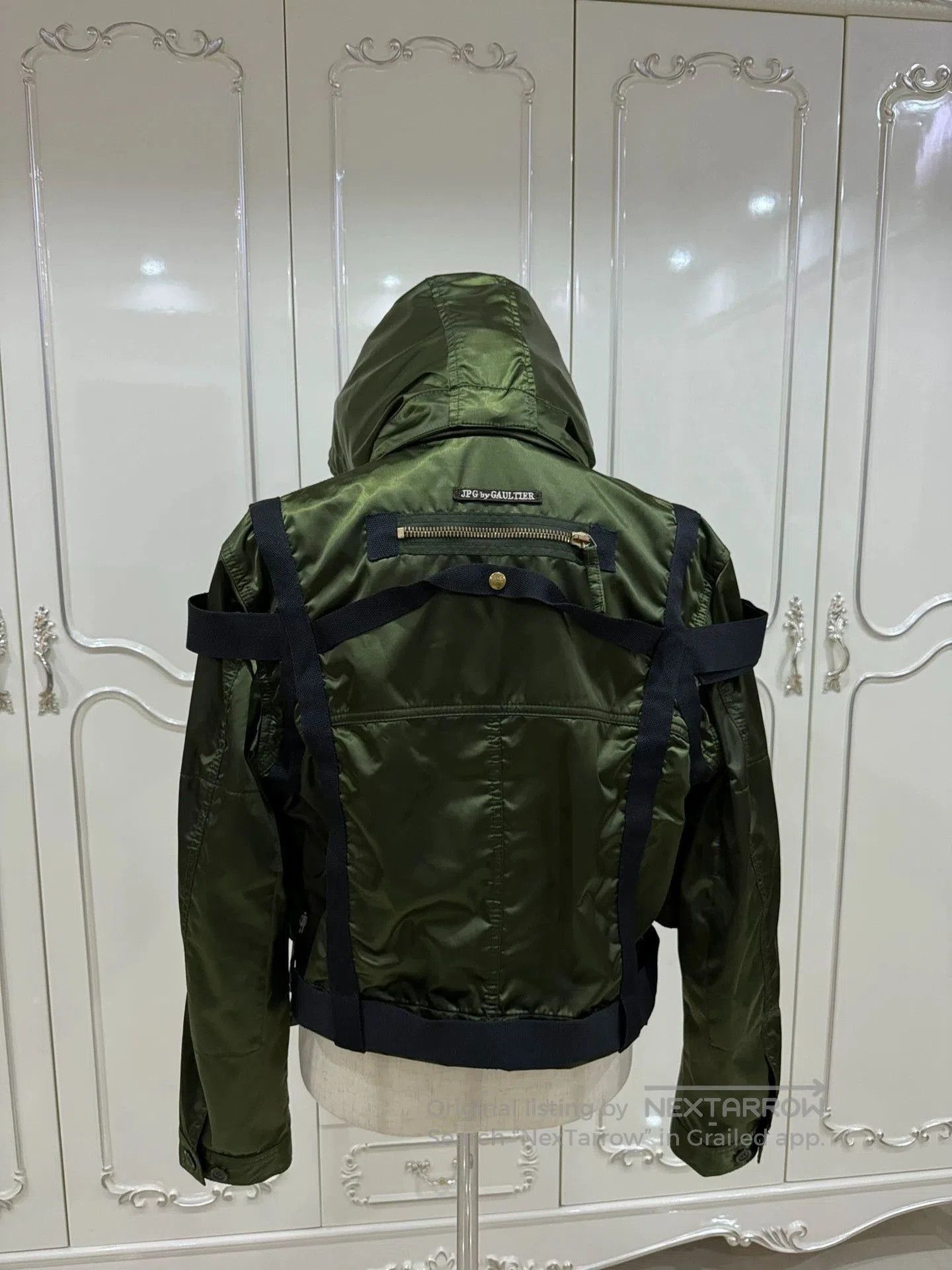Jean Paul Gaultier Green Cropped Jacket with Utility Straps XS. Size US XS / EU 42 / 0 - 3 Thumbnail