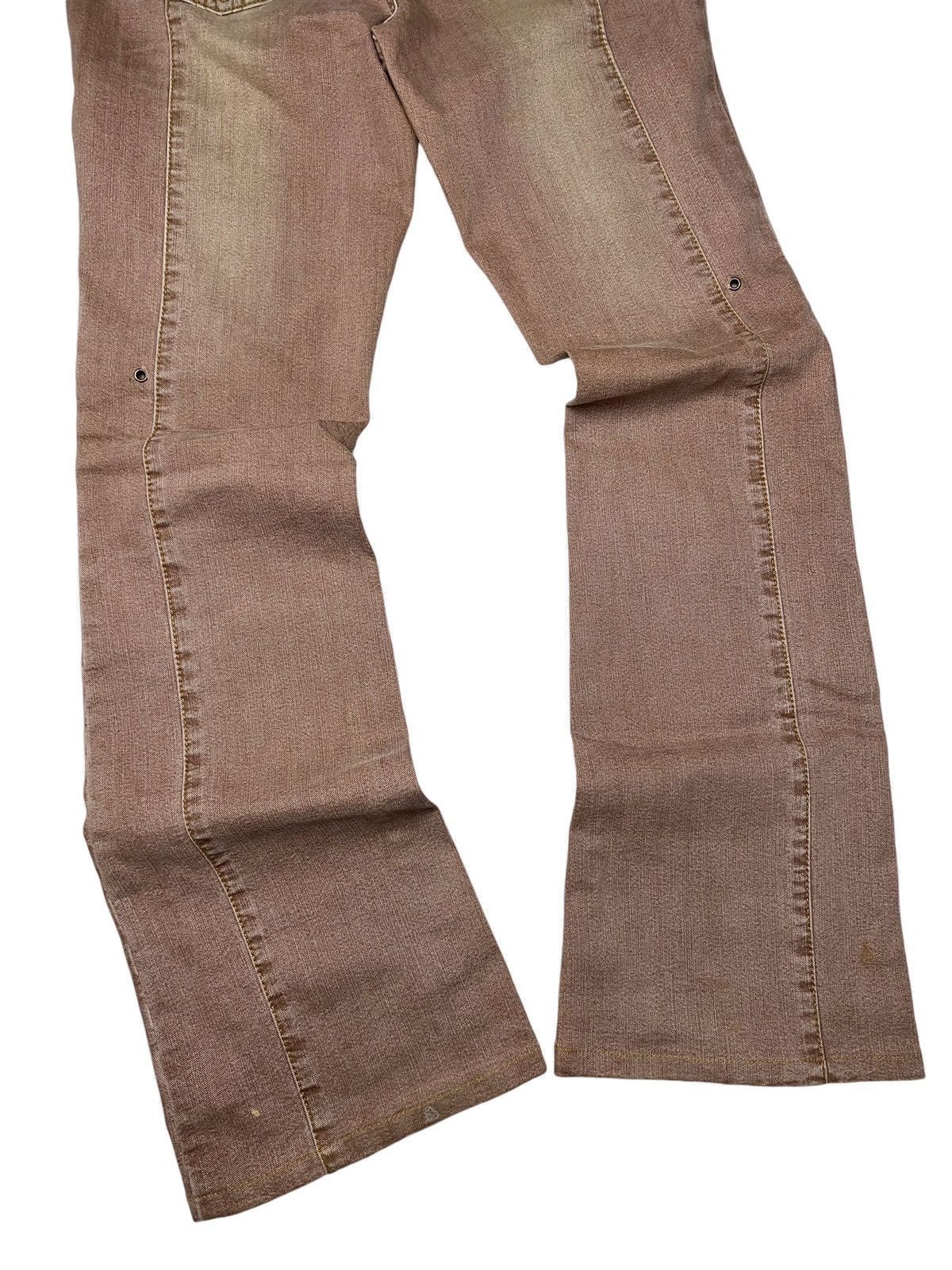 If Six Was Nine 2000's Lyon Deux Flared Studded Mudwash Jeans Size US 27 - 9 Thumbnail